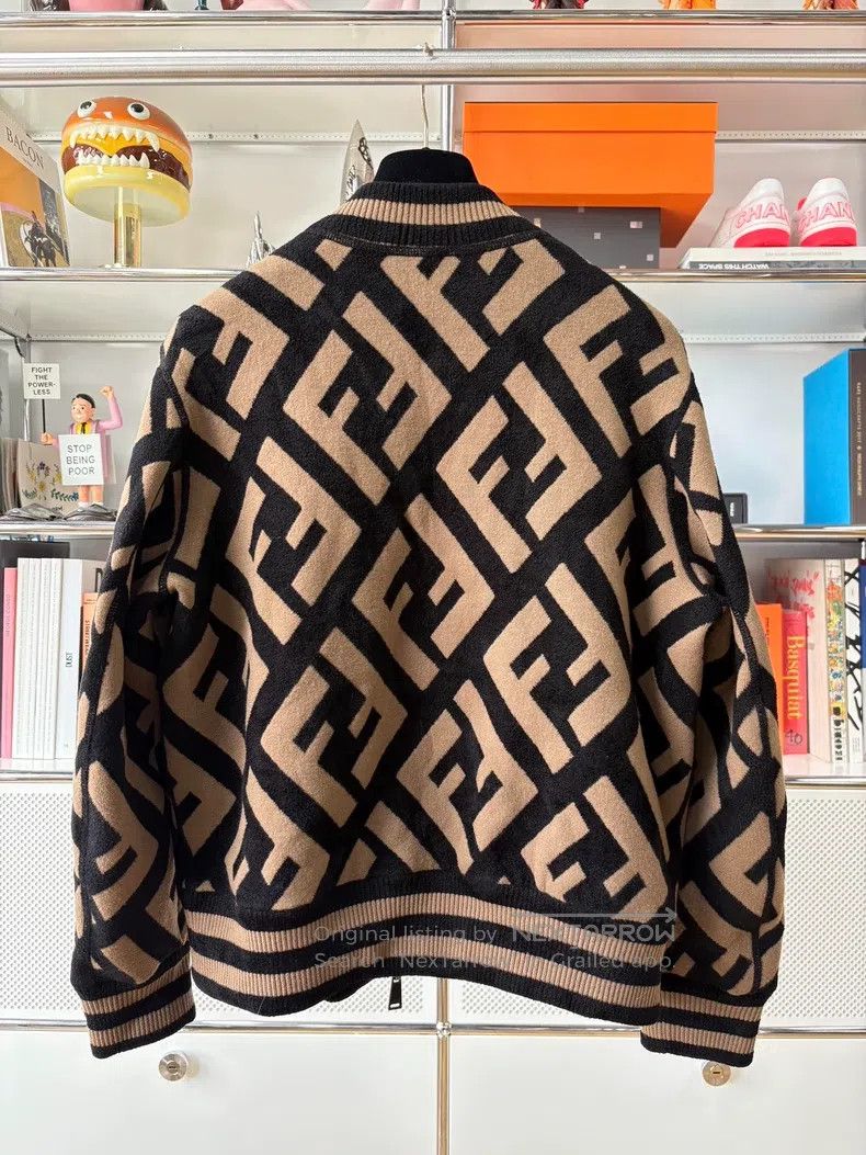 Fendi Fendi Capsule series brown reversible all-over monogrammed Size S / US 4 / IT 40 - 3 Thumbnail