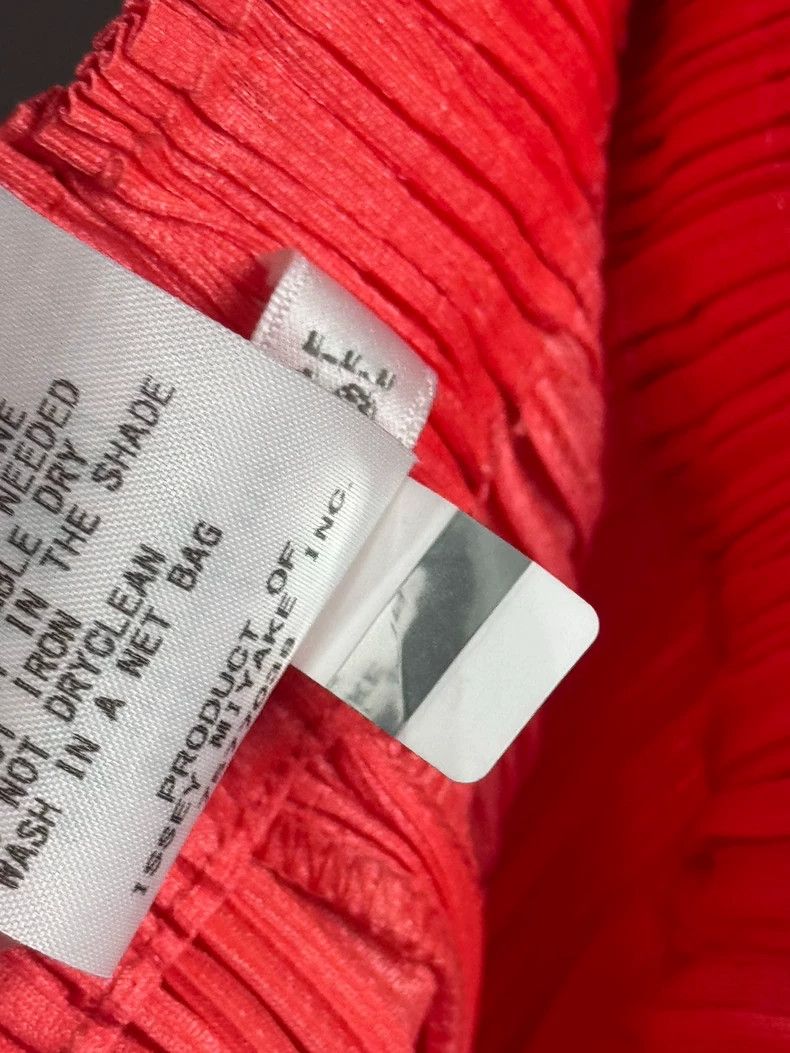 Issey Miyake issey miyake size:3 red shorts 2505-Nextarrow Size 31" - 4 Thumbnail