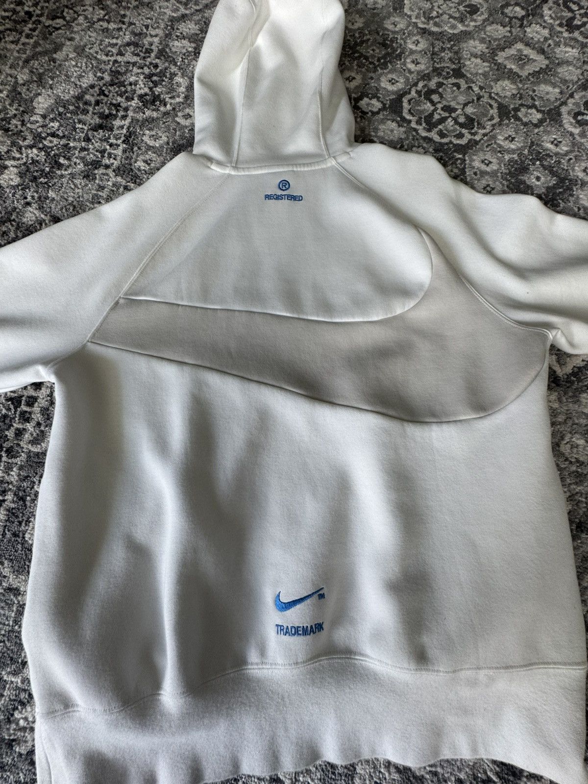 Nike NIKE Trademark hoodie (white) Size US M / EU 48-50 / 2 - 3 Thumbnail