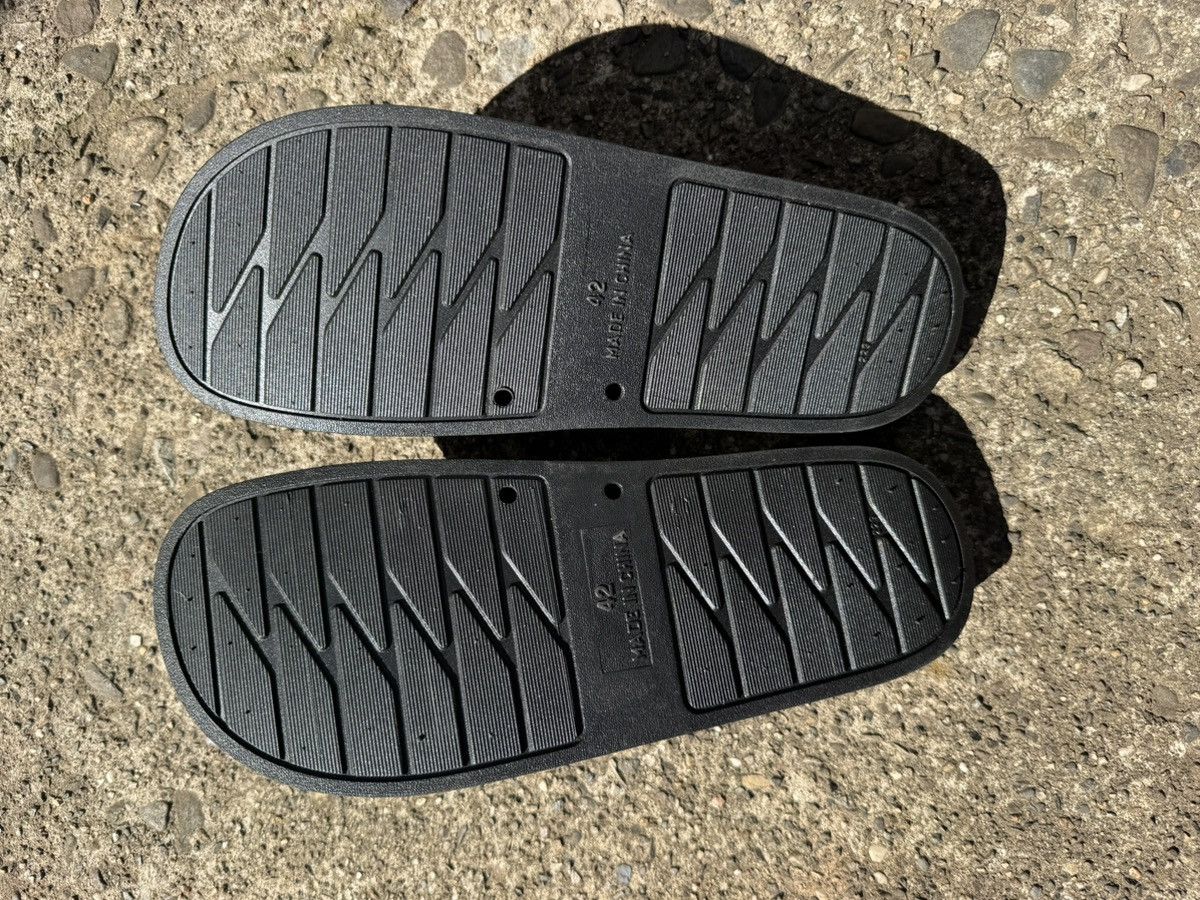 Anti Social Social Club Raising Canes x ASSC Slides (RARE) Size US 8.5 / EU 41-42 - 6 Thumbnail
