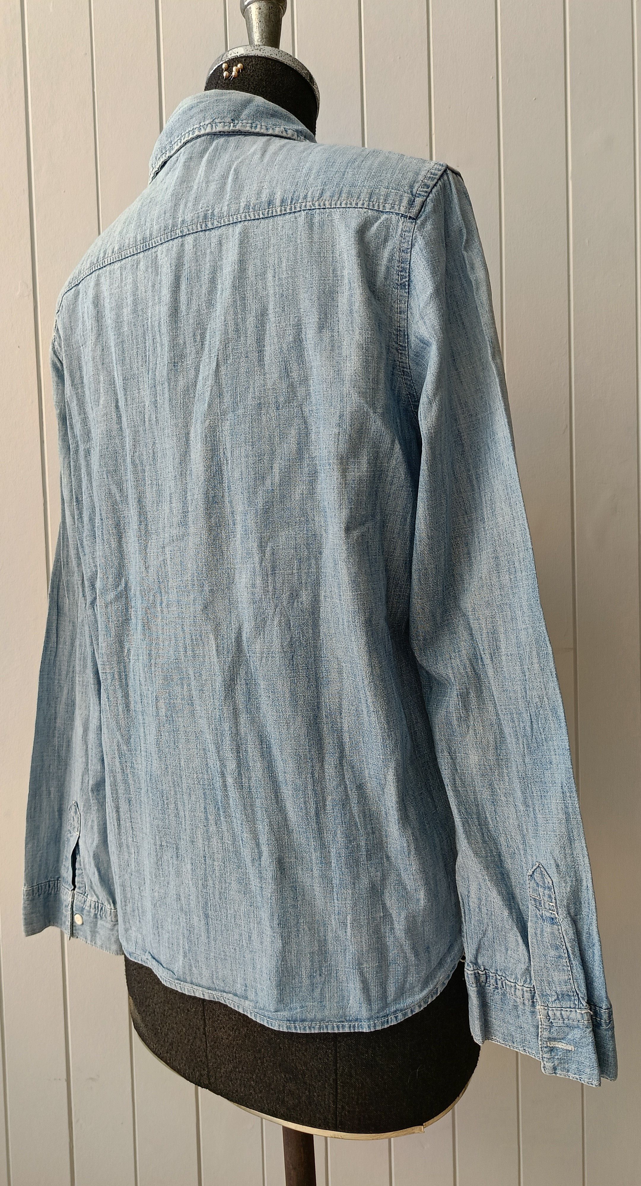 Japanese Brand Niko and ... 4 unisex blue denim chambray western work shirt Size M / US 6-8 / IT 42-44 - 8 Thumbnail