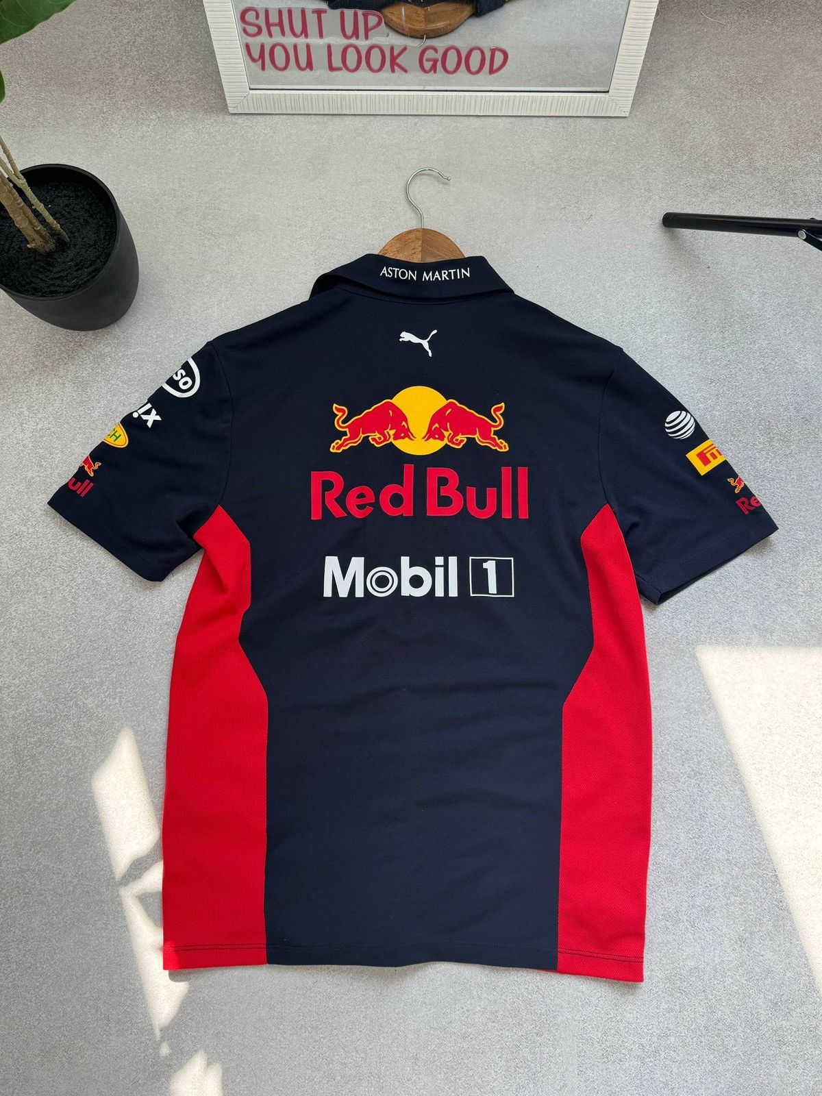 Red Bull PUMA RED BULL RACING F1 POLO SHIRT ASTON MARTIN MOBIL1 Size US S / EU 44-46 / 1 - 8 Thumbnail