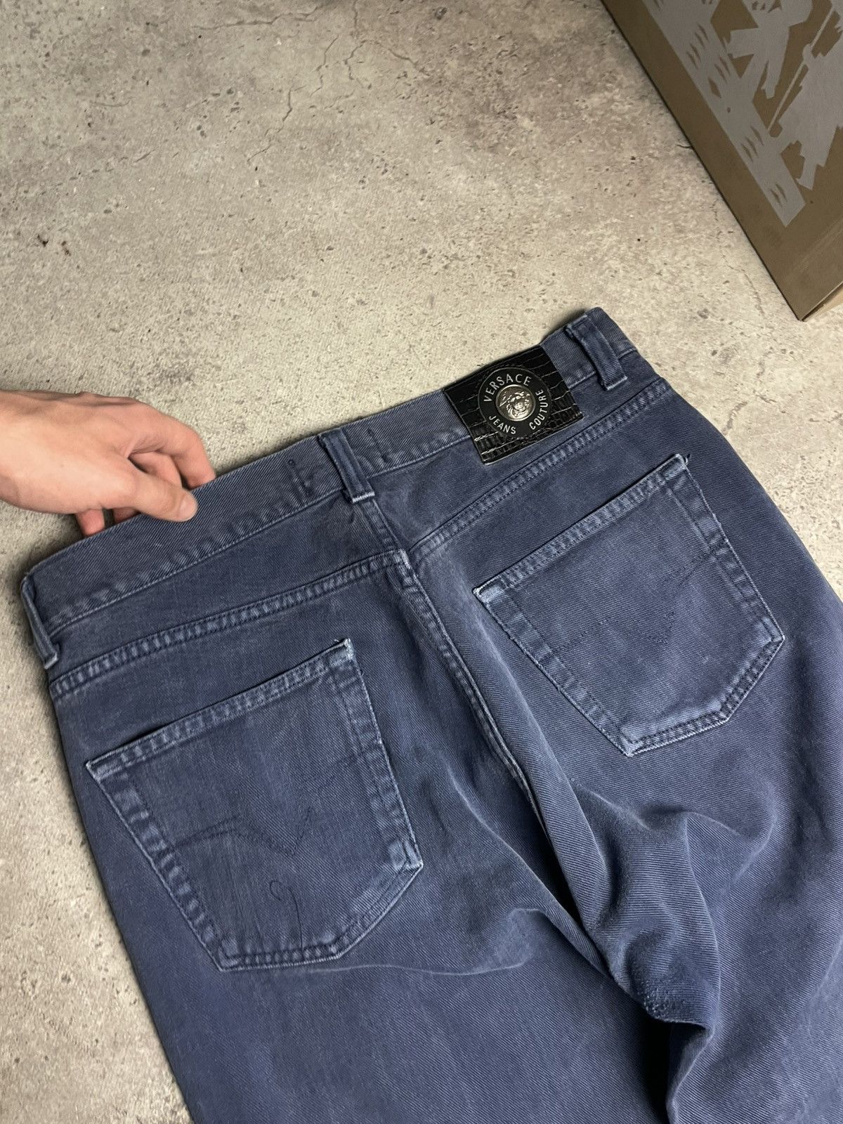 Versace Jeans Couture Vintage Versace Jeans Signature Made in Italy 90s Denim Size US 38 / EU 54 - 4 Thumbnail