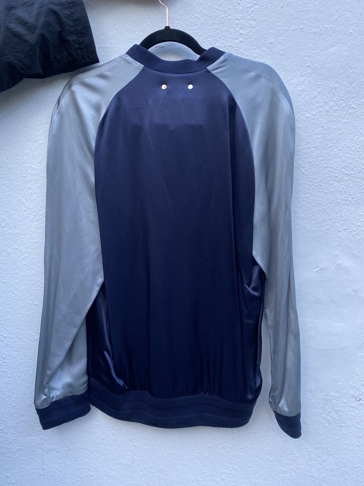 Louis Vuitton Satin style Jumper Size US L / EU 52-54 / 3 - 12 Thumbnail