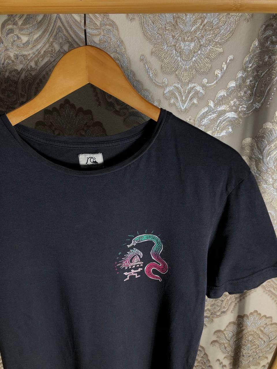Quiksilver VINTAGE QUIKSILVER SURF DESIGNER T-SHIRT GORPCORE Y2K 90s Size US S / EU 44-46 / 1 - 3 Thumbnail