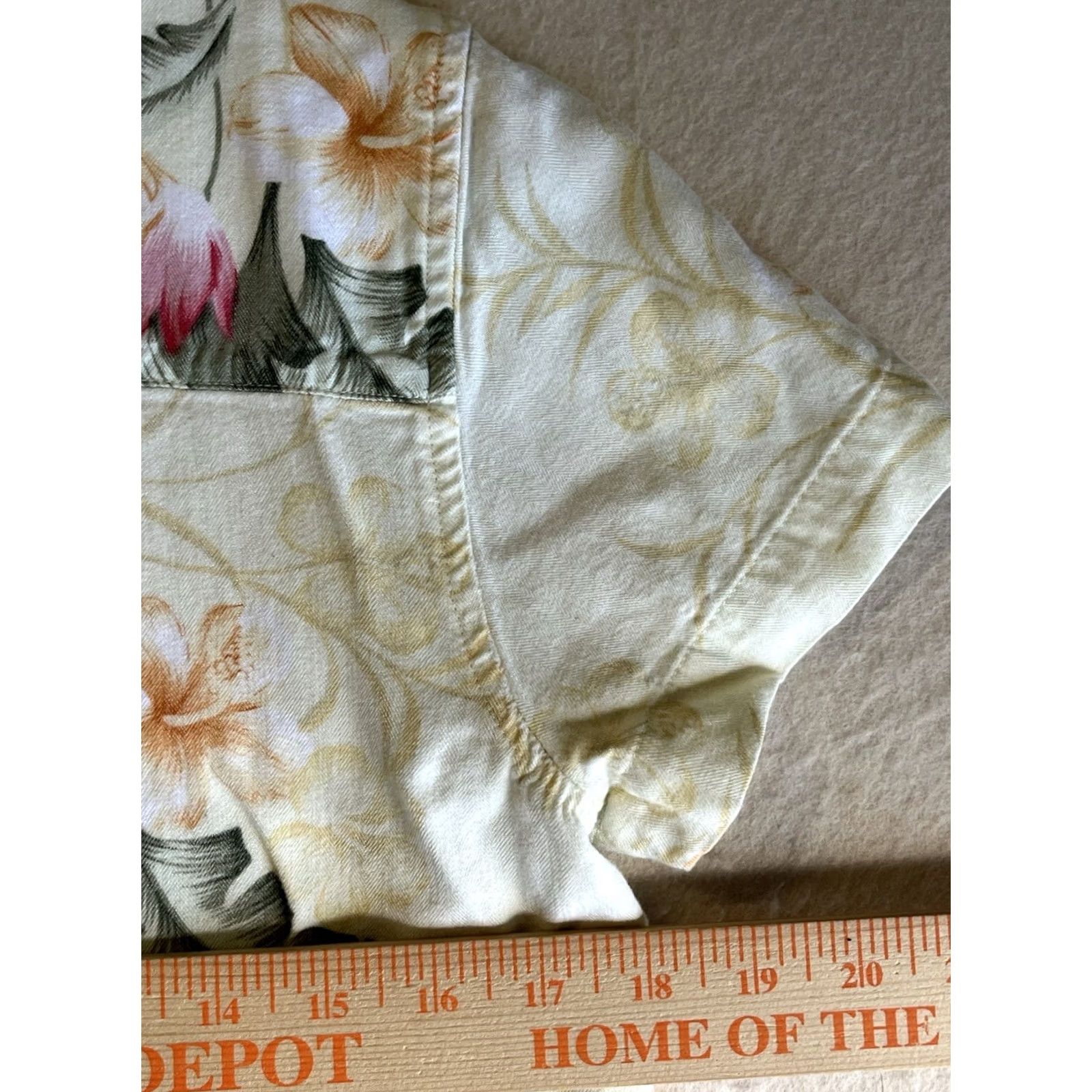 Vintage La Cabana Shirt Hawaiian Floral Women’s Short Sleeve PS Button-Up Linen? Size S / US 4 / IT 40 - 3 Thumbnail