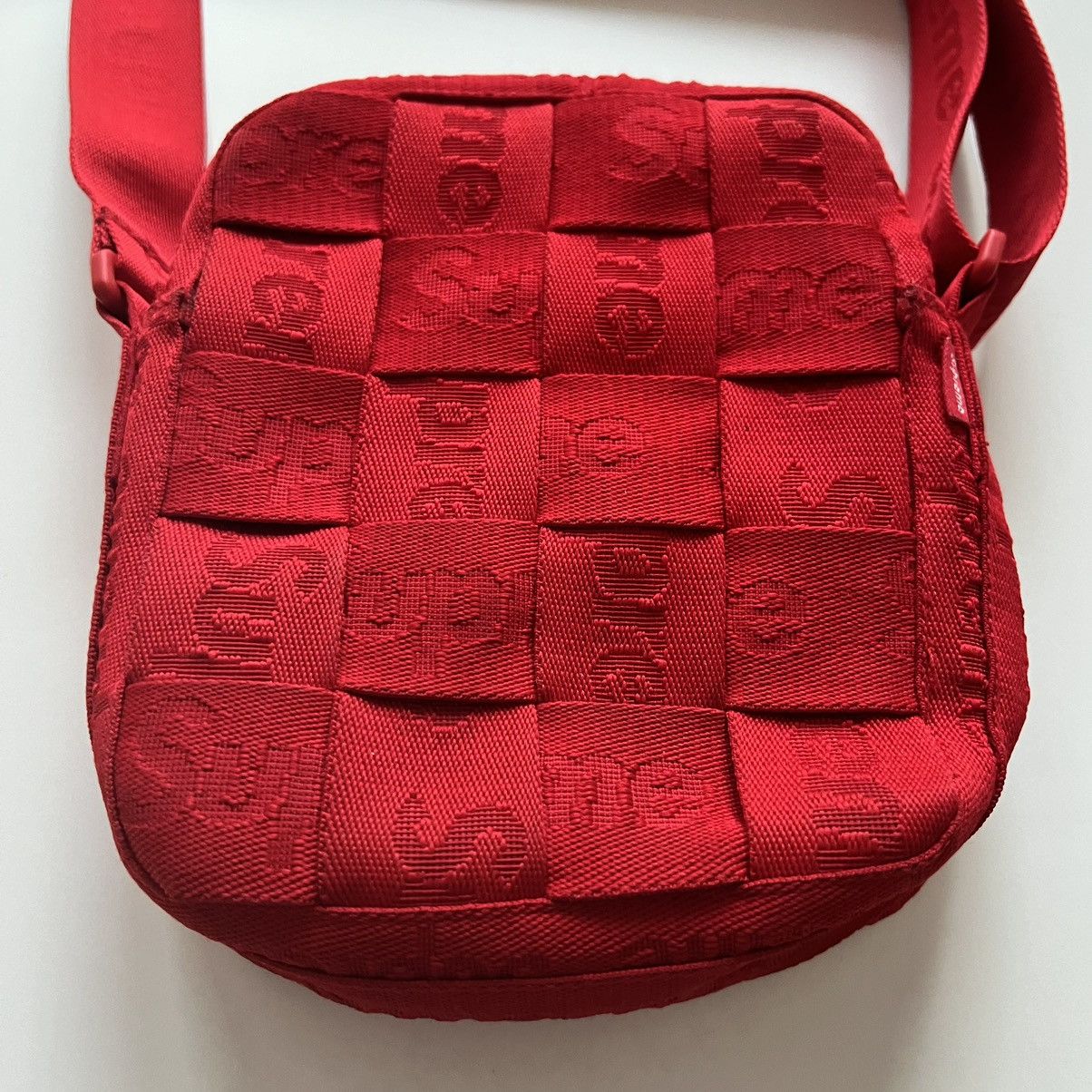 Supreme Supreme Woven Shoulder Bag Red | Grailed