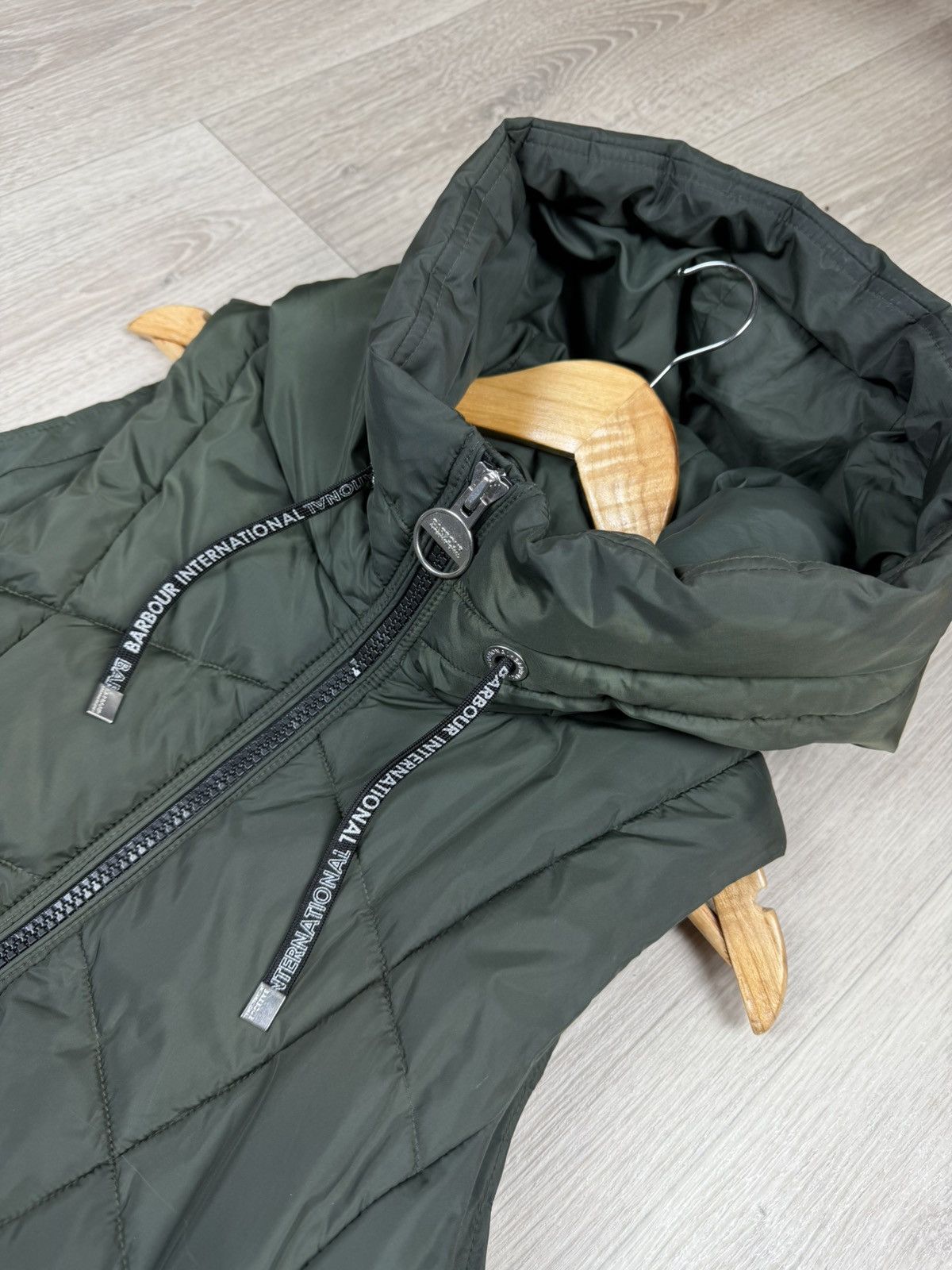 Barbour Barbour International Rafaela Long Padded Hooded Gilet Size M / US 6-8 / IT 42-44 - 5 Thumbnail