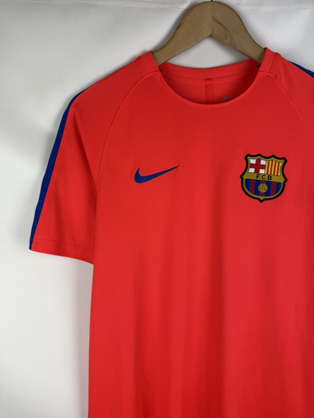 Nike Nike FC Barcelona 20016 / 17 Training Soccer Jersey Shirt Size US M / EU 48-50 / 2 - 4 Thumbnail