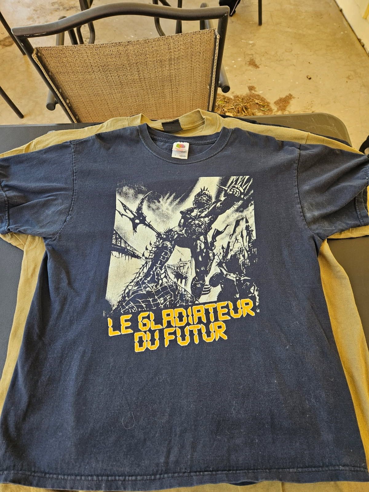 Fruit Of The Loom Endgame Le Gladiateur De Futur Movie Promo Tee Size US L / EU 52-54 / 3 - 1 Thumbnail