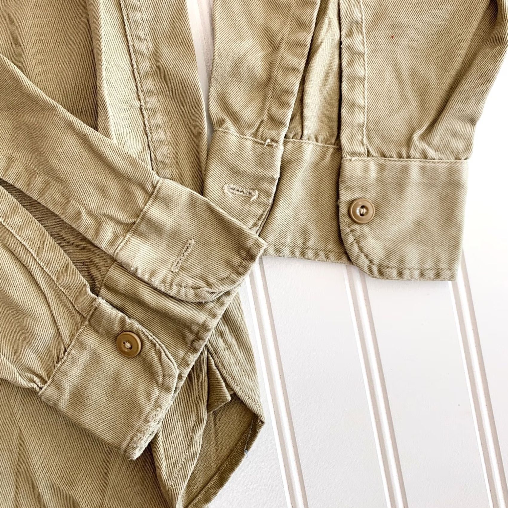 Levi's VINTAGE Levi's Button-Up Shirt Twill Long Sleeve Mens Tan Brown S Regular Twill Button-Front Collar-Down Vintage Levi's Shirt Mens Size US S / EU 44-46 / 1 - 4 Thumbnail