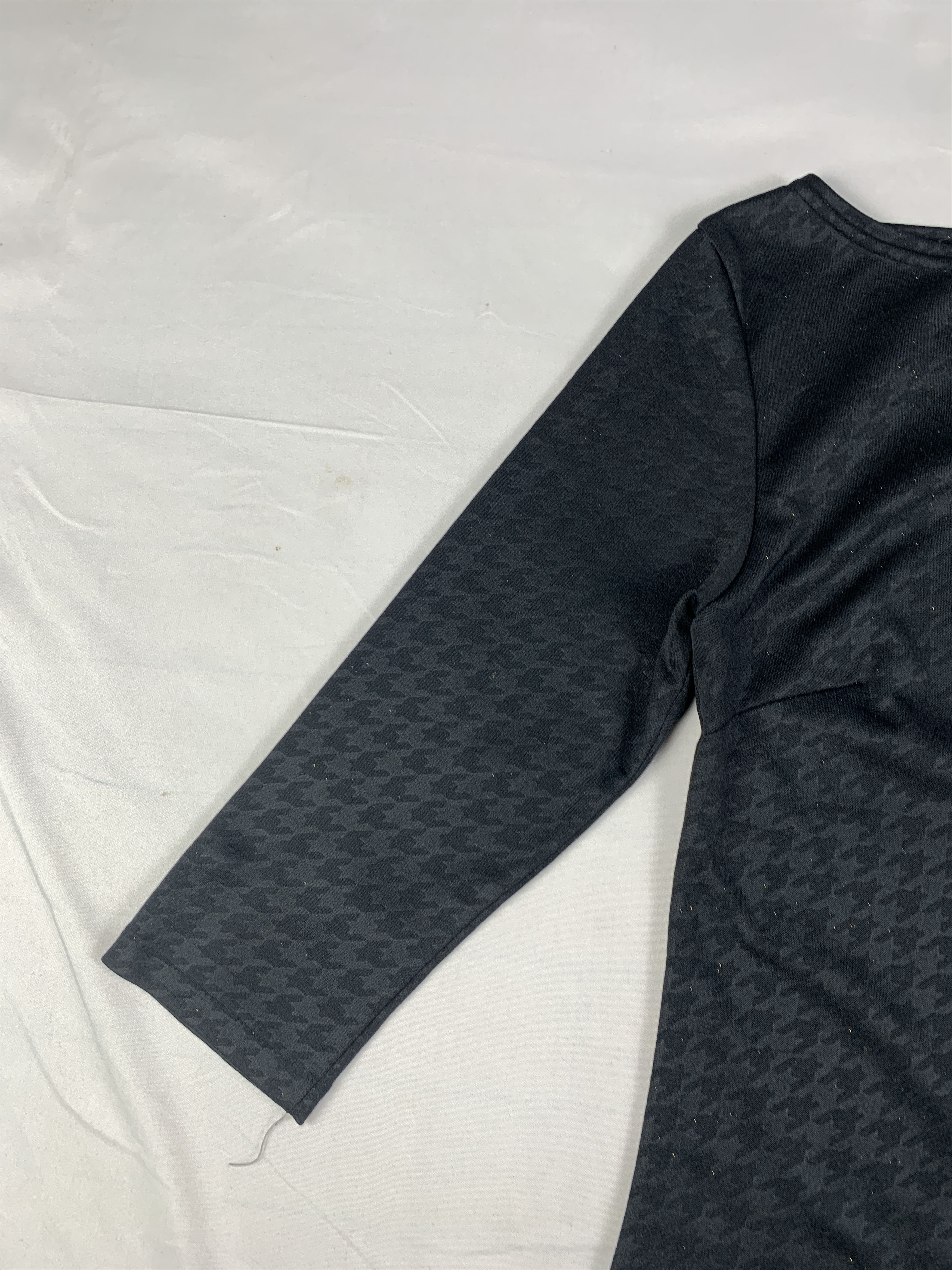 Japanese Brand 2000s Horoscope Black Houndstooth Tonal Glitter Top (S) Size S / US 4 / IT 40 - 4 Thumbnail