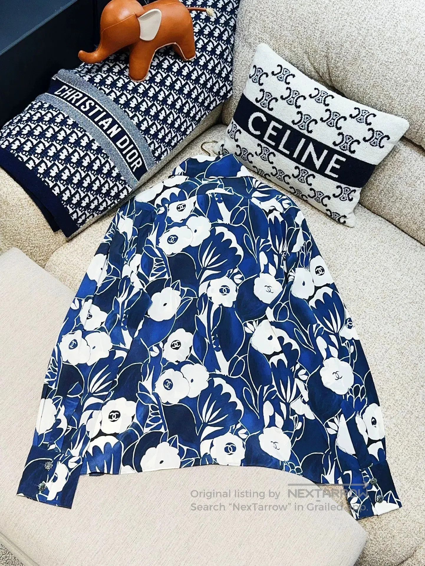 Chanel Chanel Blue Camellia Ribbon Shirt. Size S / US 4 / IT 40 - 3 Thumbnail
