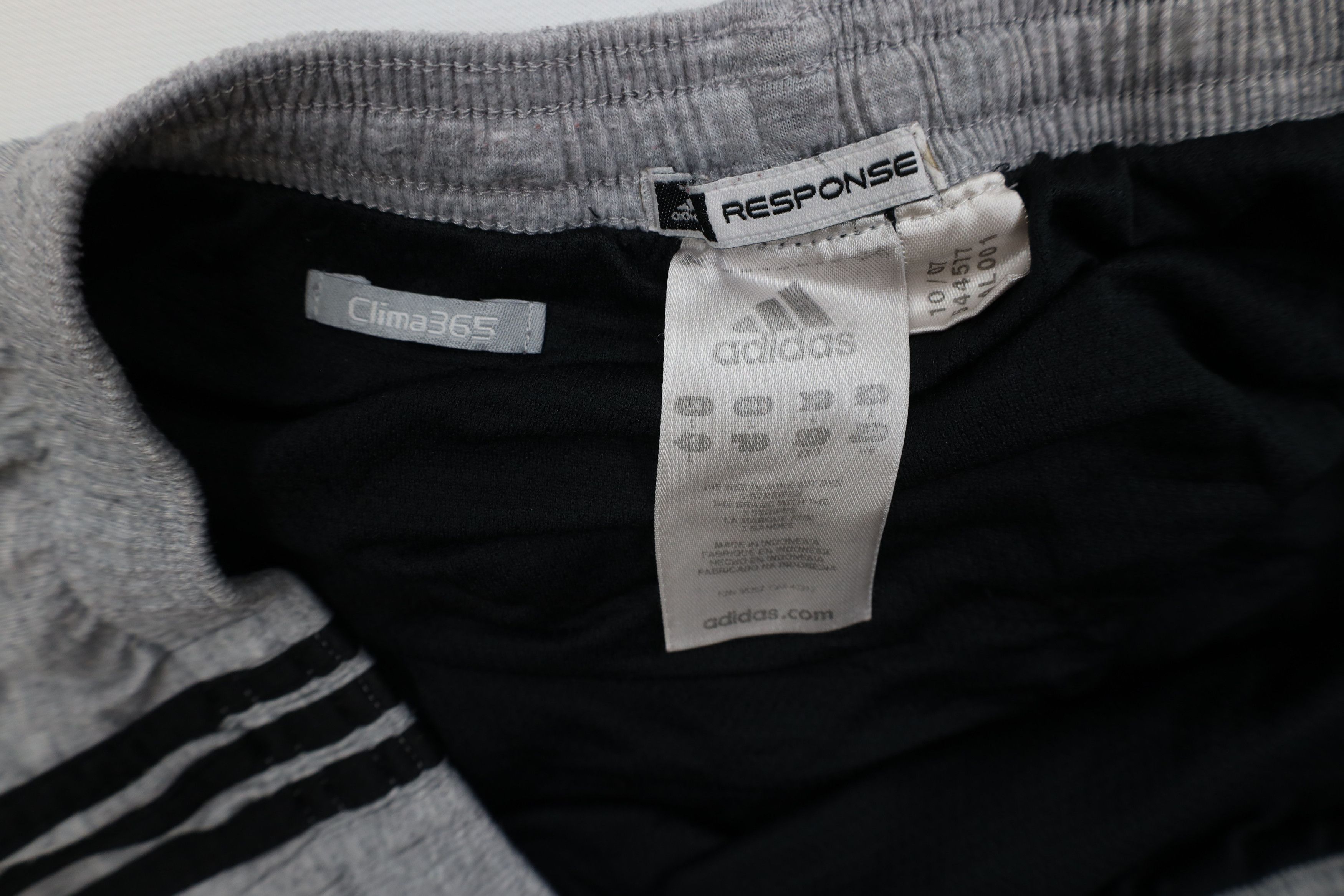 Adidas Vintage Y2K Adidas Reflective Lined Running Soccer Shorts Size US 34 / EU 50 - 8 Thumbnail