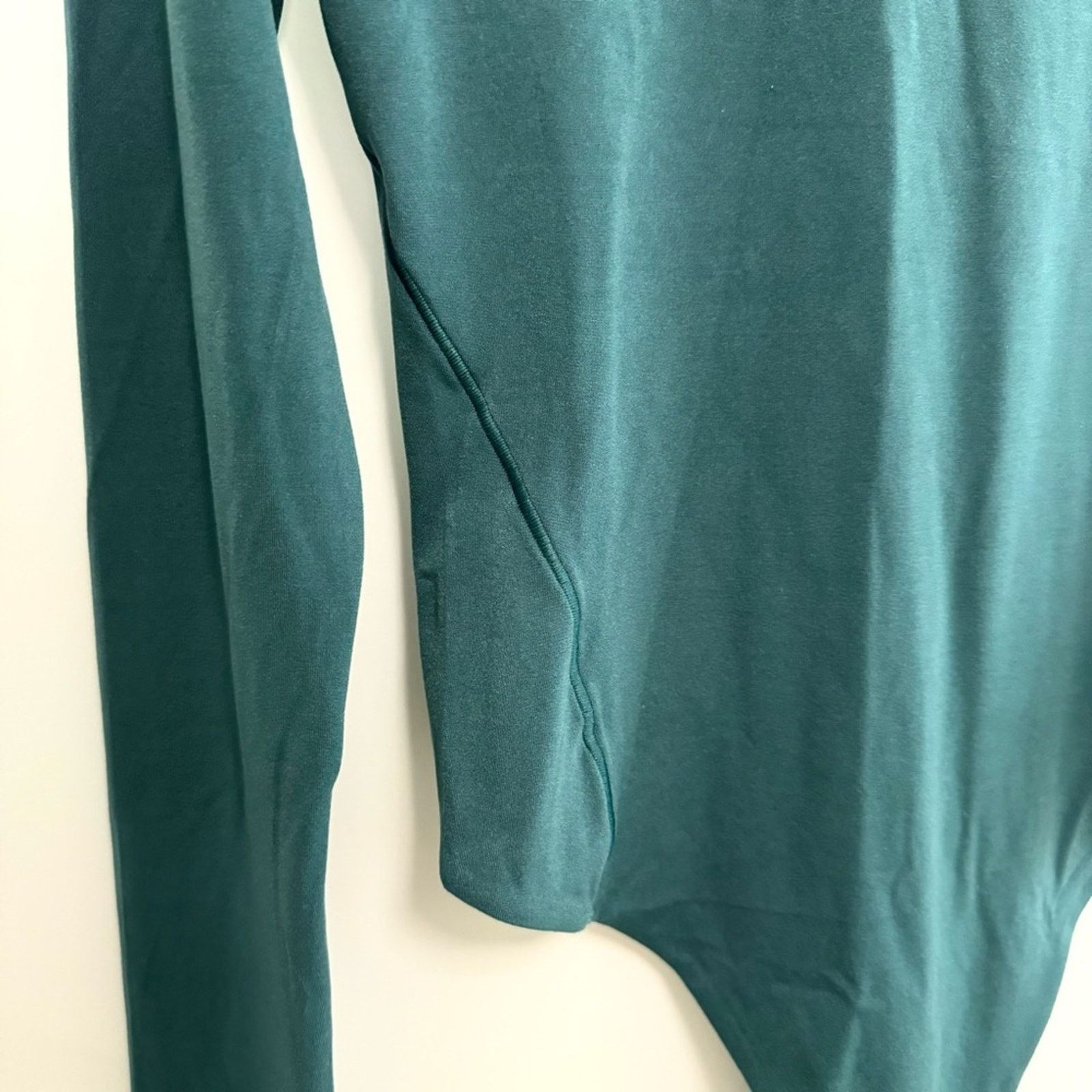Lululemon NWT! Nulu Turtleneck bodysuit Lululemon in teal, Size XS Size XS / US 0-2 / IT 36-38 - 8 Thumbnail