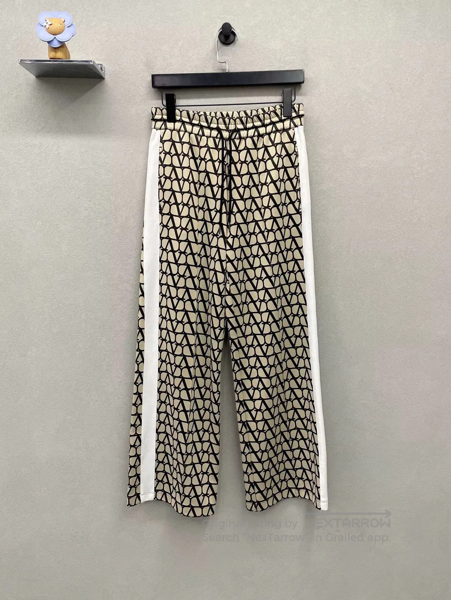 Valentino Valentino FW23 Letter Print Set. Size US 28 / EU 44 - 4 Thumbnail