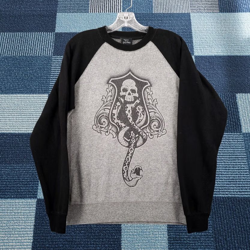 Vintage Harry Potter Sweatshirt S Small Gray Black Wizard Crew Neck Raglan Sleeve Pullover Mens Size US S / EU 44-46 / 1 - 1 Thumbnail