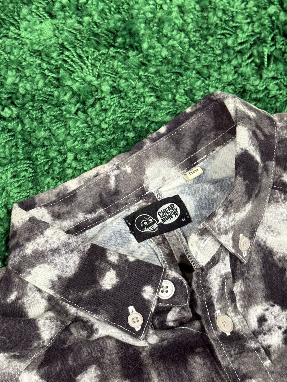 Cheap Monday Cheap Monday Black White Blur Brush Shirt Medium Size US M / EU 48-50 / 2 - 4 Thumbnail