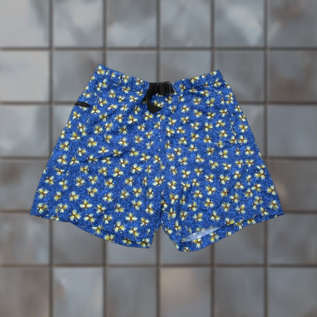 The North Face The North Face Shorts Women Medium Blue Belted Lined Run Hike AOP Fly Fish Size 32" / US 10 / IT 46 - 1 Thumbnail