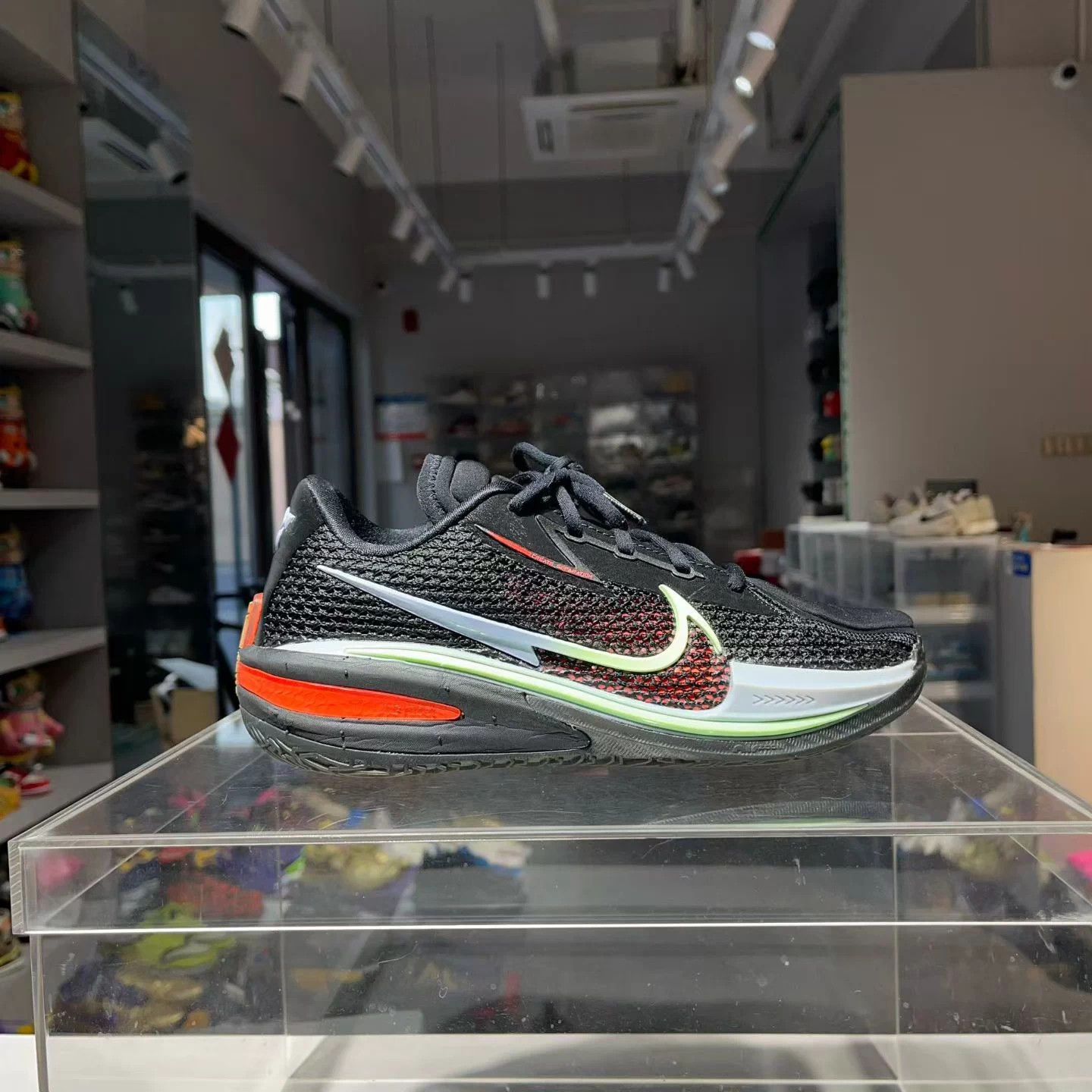 Nike GT Cut 1 Black 40 2x Worn Size US 7 / EU 40 - 3 Thumbnail
