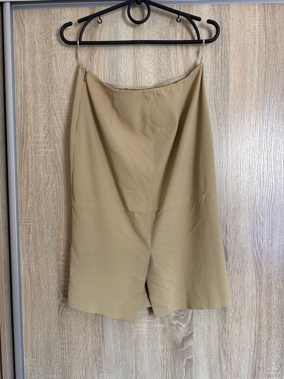 Prada 🔥 Prada Beige Pencil Skirt Knee Length Womens Italy Size 32" / US 10 / IT 46 - 3 Thumbnail