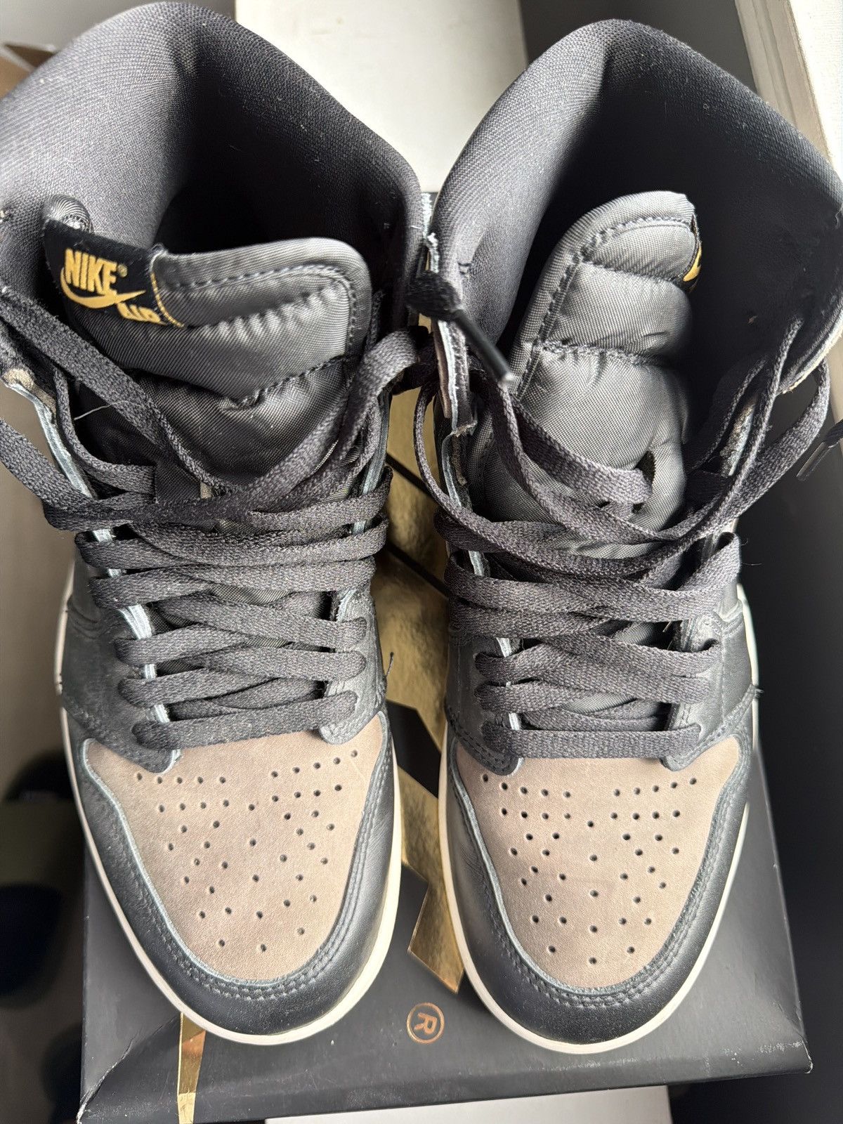 Jordan Brand Jordan 1 Palomino Size US 9 / EU 42 - 2 Thumbnail