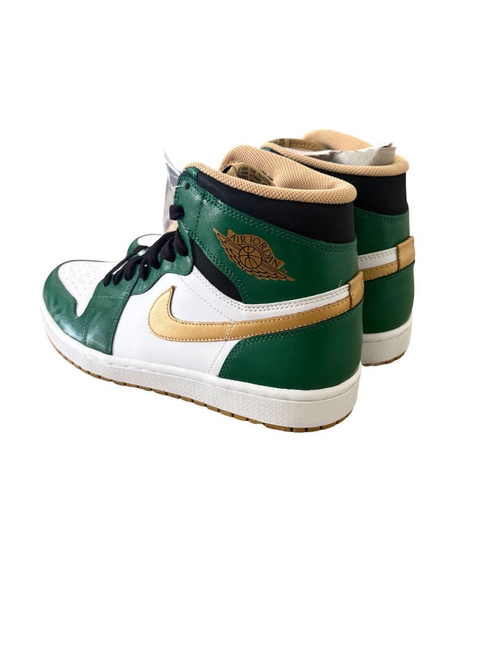 Jordan Brand Jordan 1 OG Celtics Size US 10.5 / EU 43-44 - 2 Thumbnail