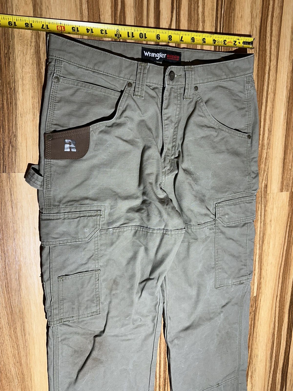 Wrangler Wrangler Riggs Workwear Tan Cargo Pants Size US 33 - 3 Thumbnail