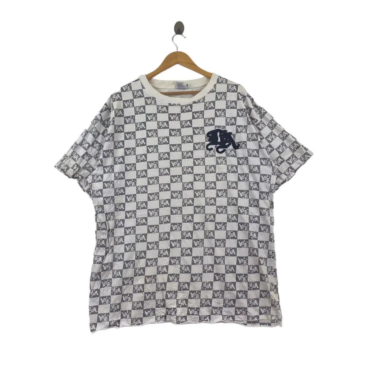 Other LOS ANGELES SKATEBOARD Old English Text Monogram Tee Shirt Size US XXL / EU 58 / 5 - 1 Thumbnail