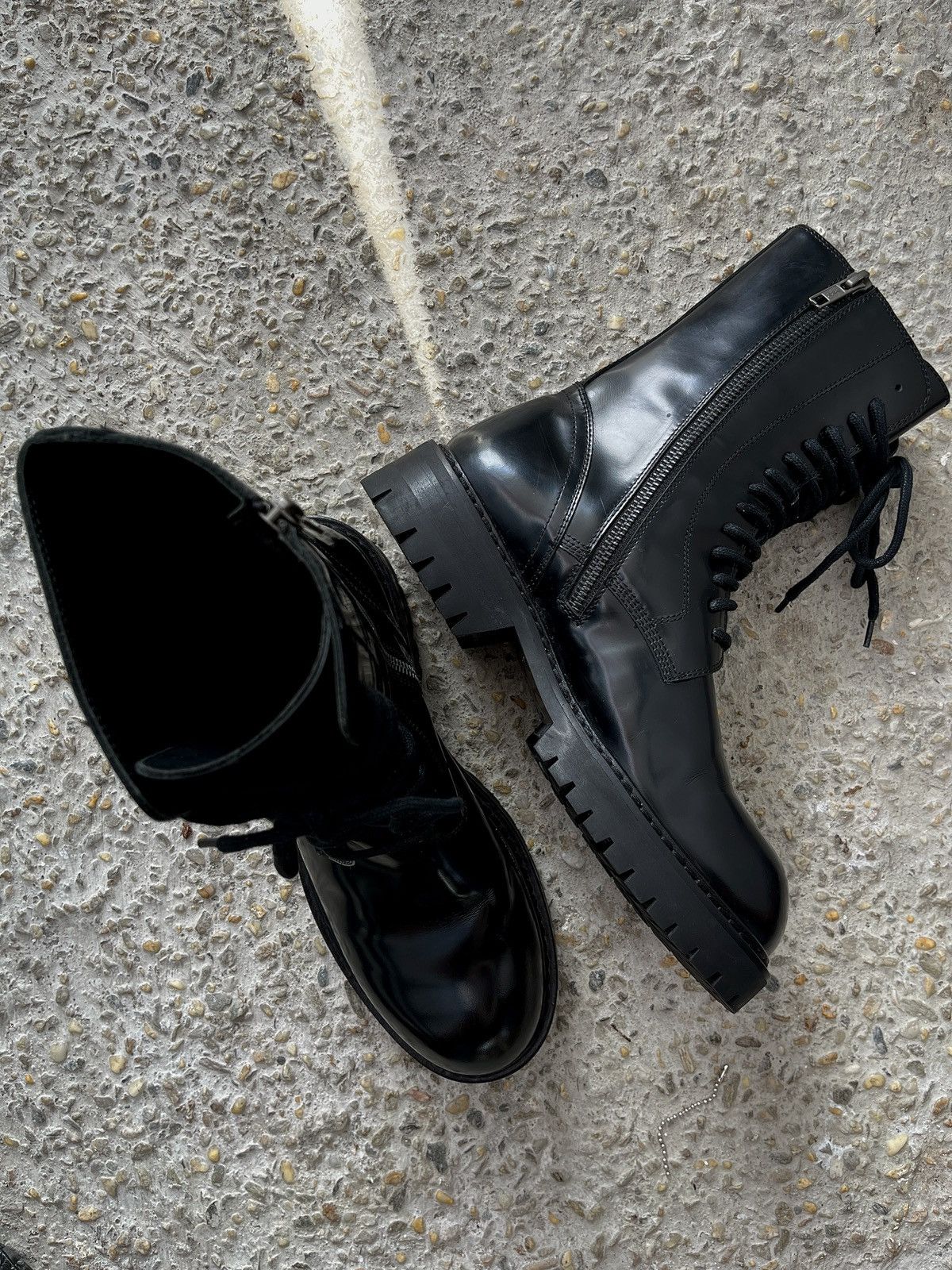 Ann Demeulemeester Alec Patent Leather Combat Boots Size US 8 / IT 38 - 3 Thumbnail