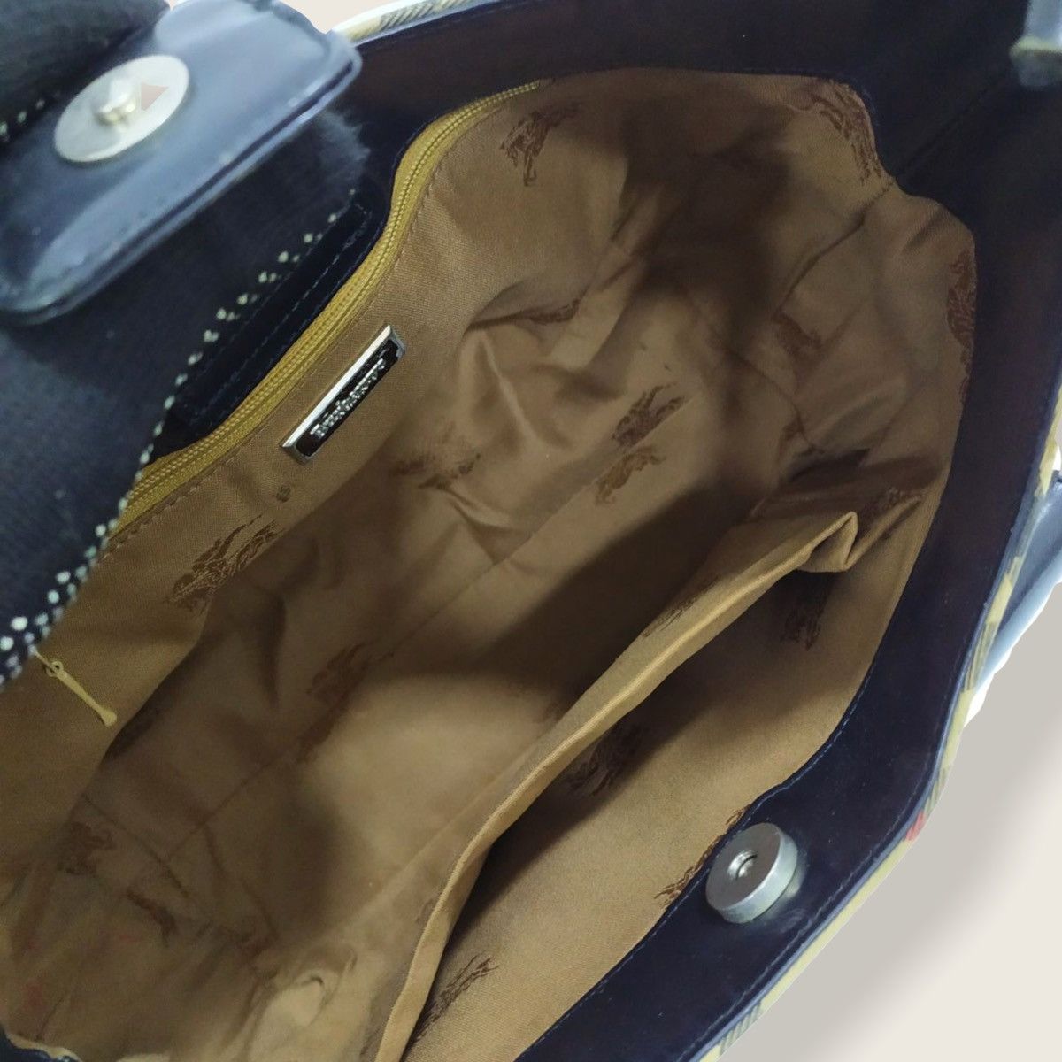 Burberry ‼️LASTDROP‼️BURBERRY NOVA CHECK SHADOW LEATHER SHOULDER BAG Size ONE SIZE - 7 Thumbnail
