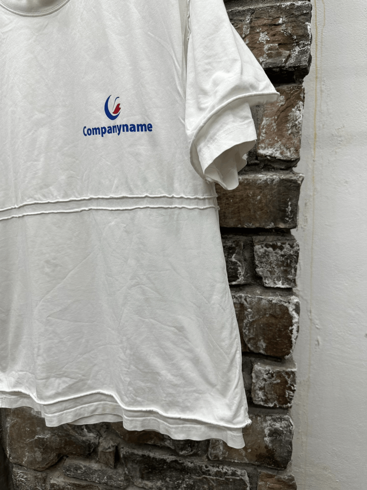 Vetements Vetements company name Tee Size US L / EU 52-54 / 3 - 5 Thumbnail