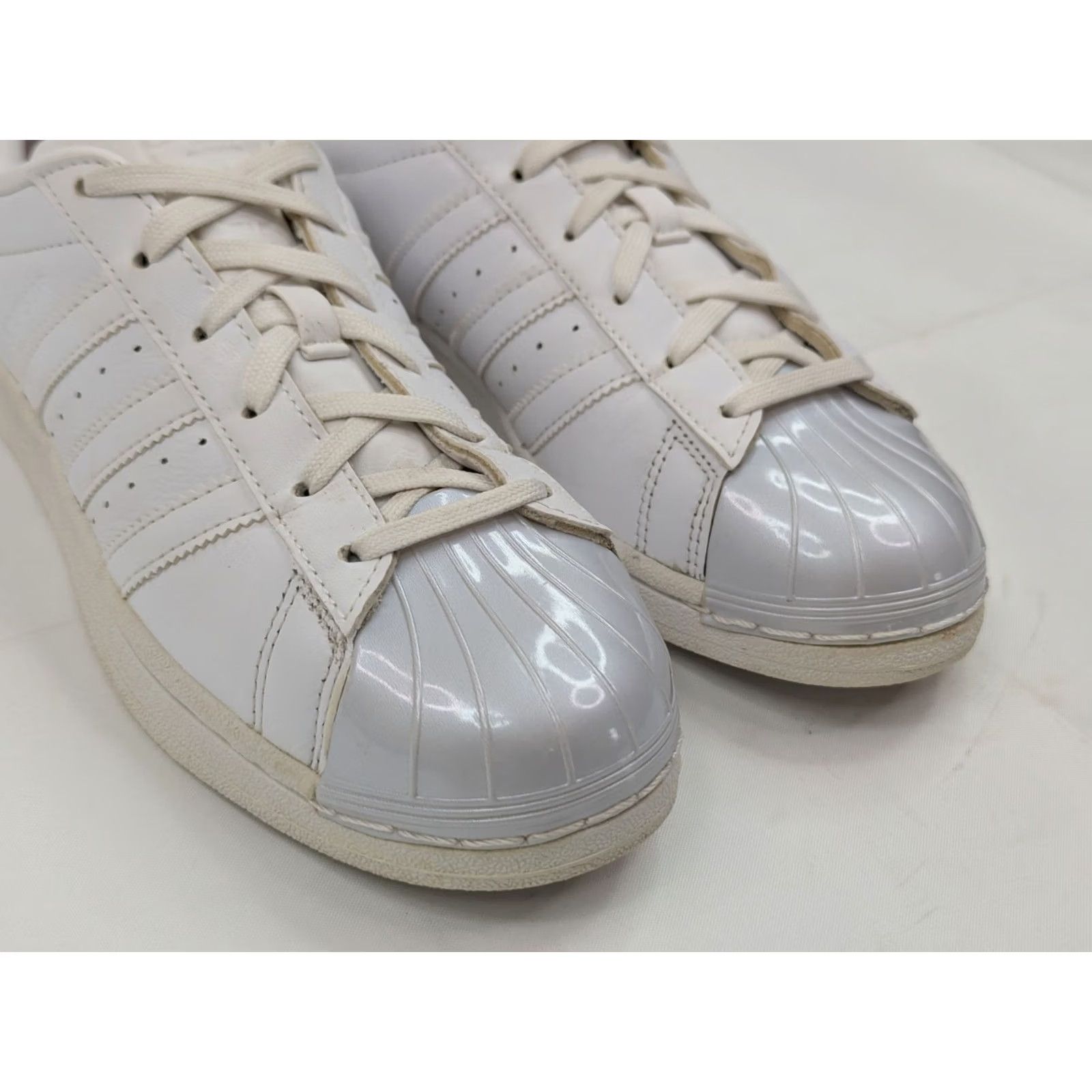 Adidas Adidas Originals Classics White Pearl Gloss Toe Cap Women 6.5 BB0683 All Over Size ONE SIZE - 5 Thumbnail
