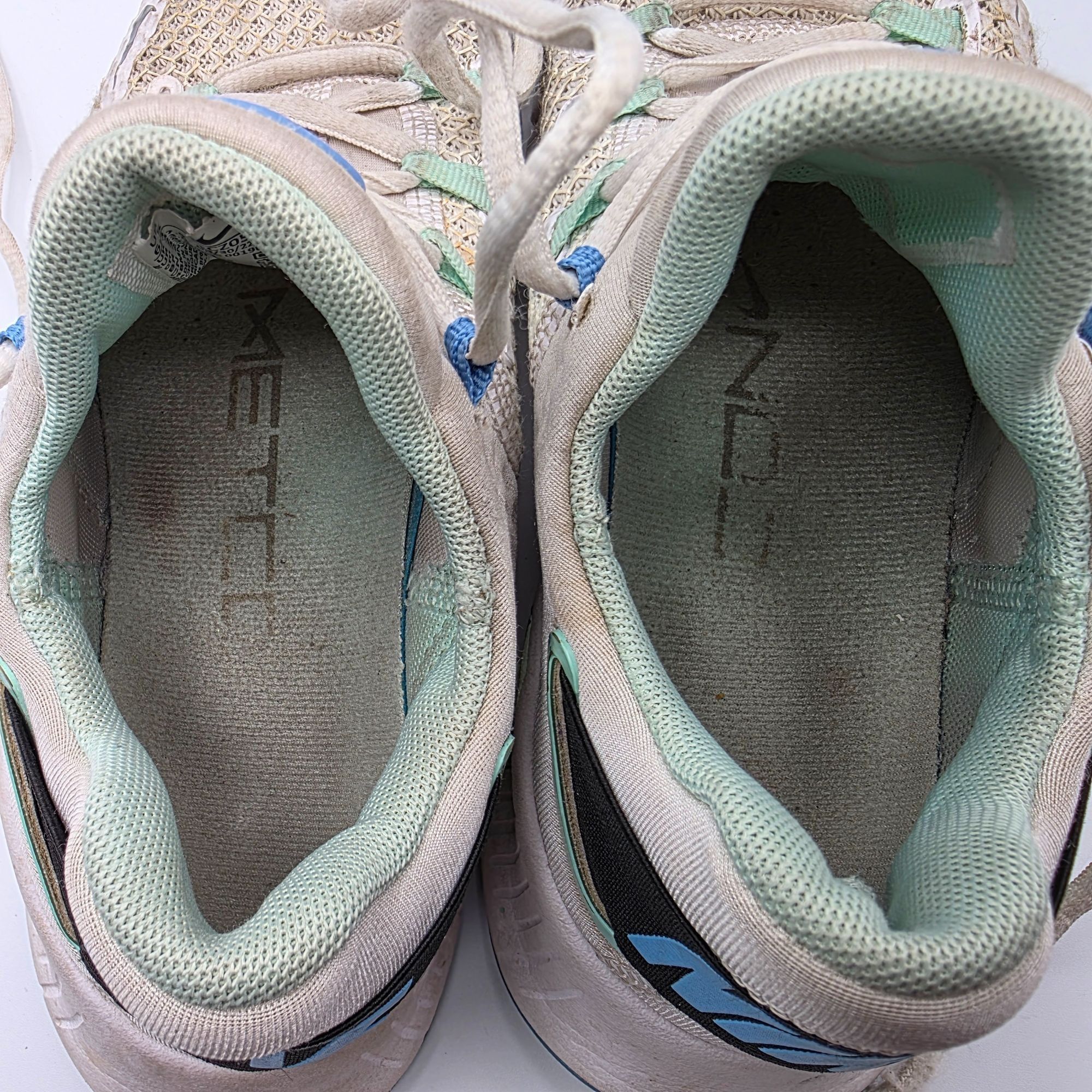 Nike Nike Free Metcon 4 Womens Size 6.5 White Mint Foam Sneaker S Size US 6.5 / EU 39-40 - 8 Thumbnail