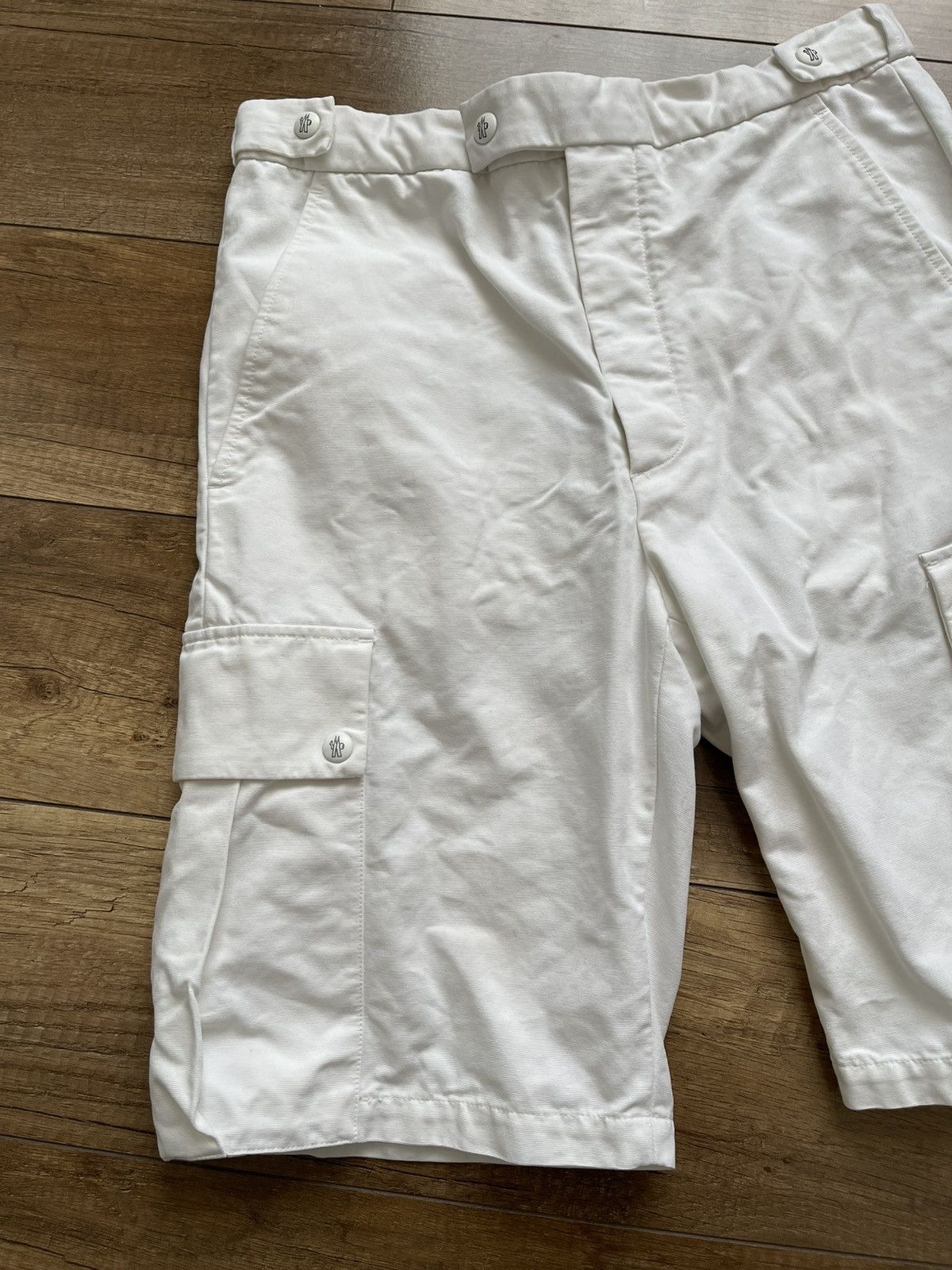 Moncler Moncler Gamme Bleu Bermuda Cargo Shorts Italy Size US 30 / EU 46 - 5 Thumbnail
