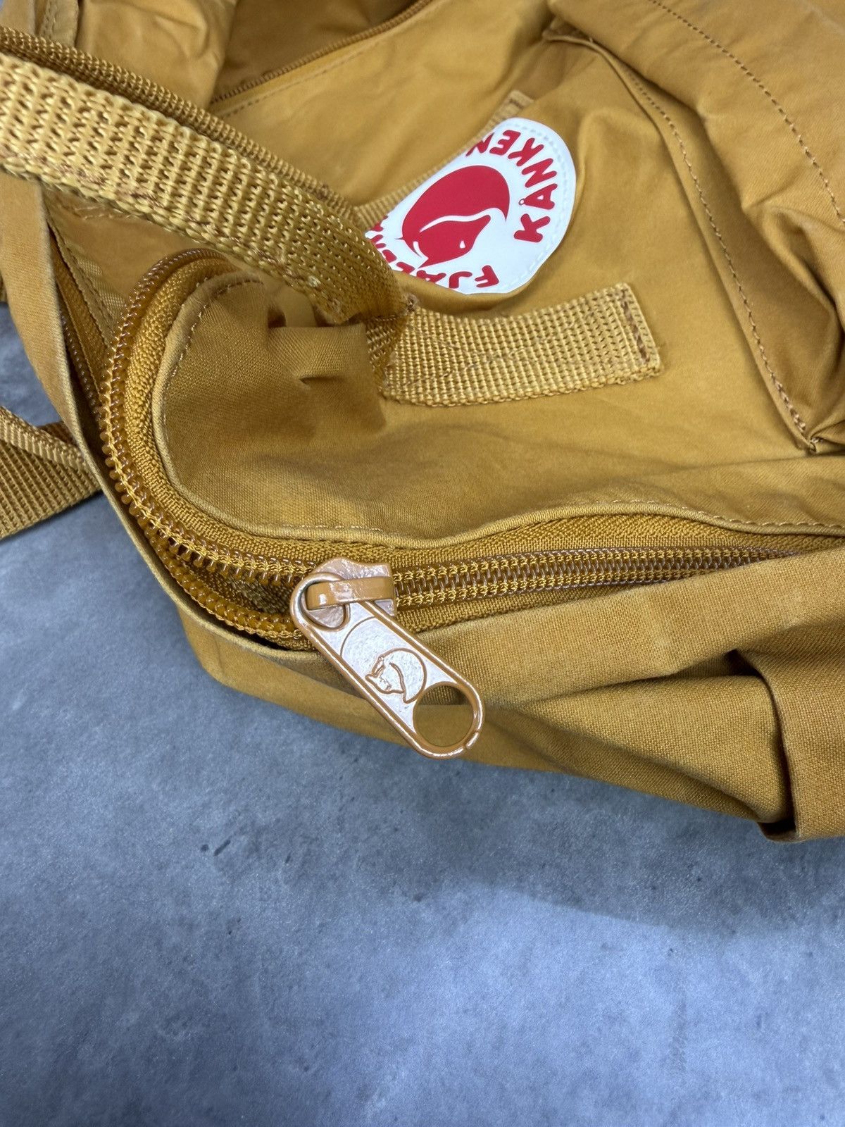 Fjallraven Fjallraven Kanken Ochre Bag Size ONE SIZE - 15 Thumbnail