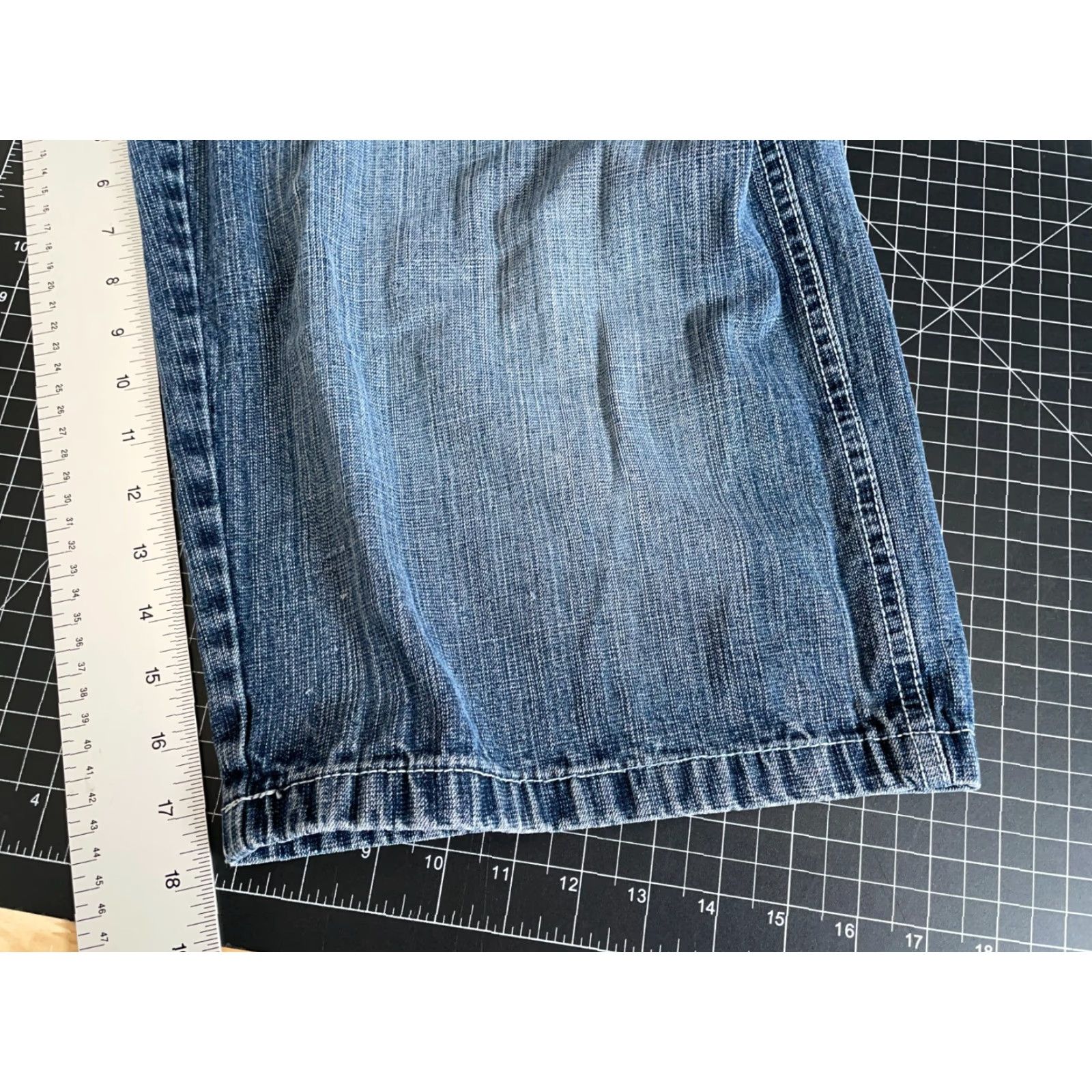 Southpole Southpole Bermuda Shorts Men 29 x 18 Blue Denim Baggy Fit Vintage Y2K Jorts Size US 29 - 6 Thumbnail