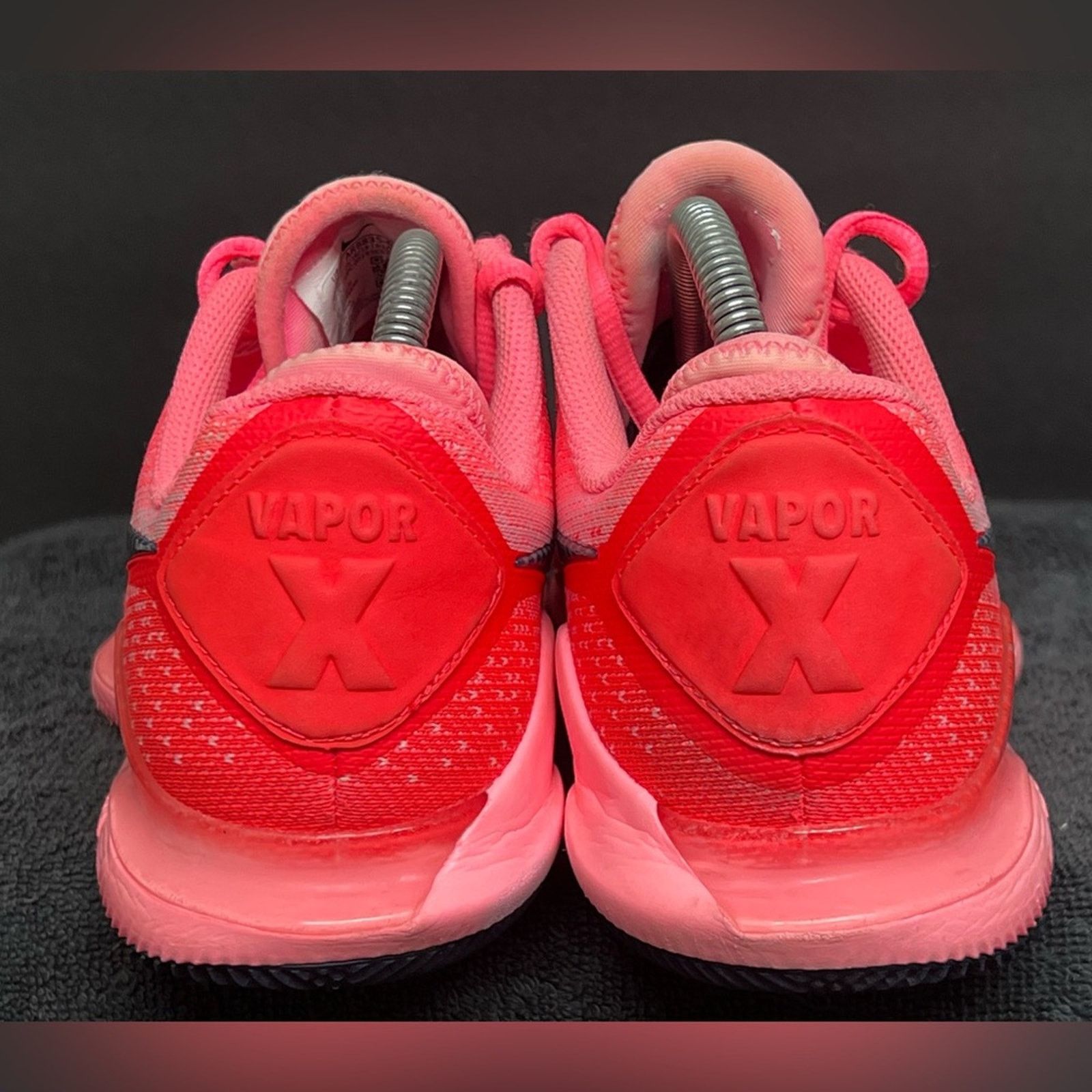 Nike Nike Air Zoom Vapor X Womens 8 Pink Tennis Pickleball Shoes Size US 8 / IT 38 - 6 Thumbnail
