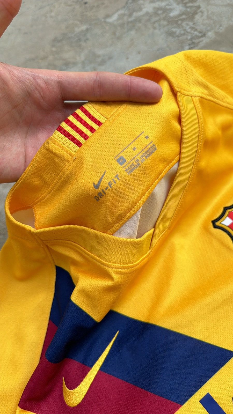 Nike Nike Barcelona 2019-20 Home jersey Coutinho #14 rare kit Size US M / EU 48-50 / 2 - 5 Thumbnail