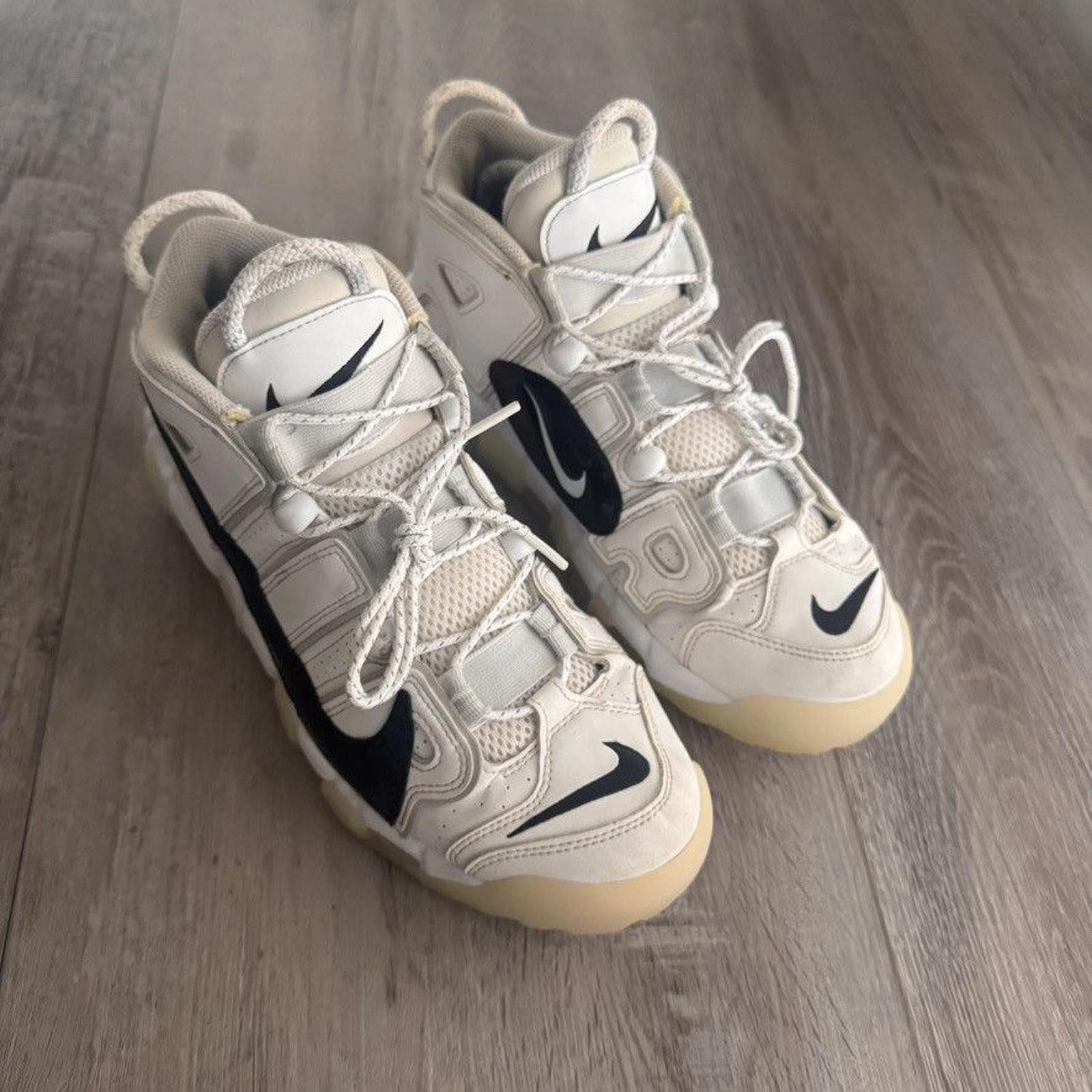 Nike NIKE • Air More Uptempo "Copy Paste White" (9M) Size US 9 / EU 42 - 8 Thumbnail