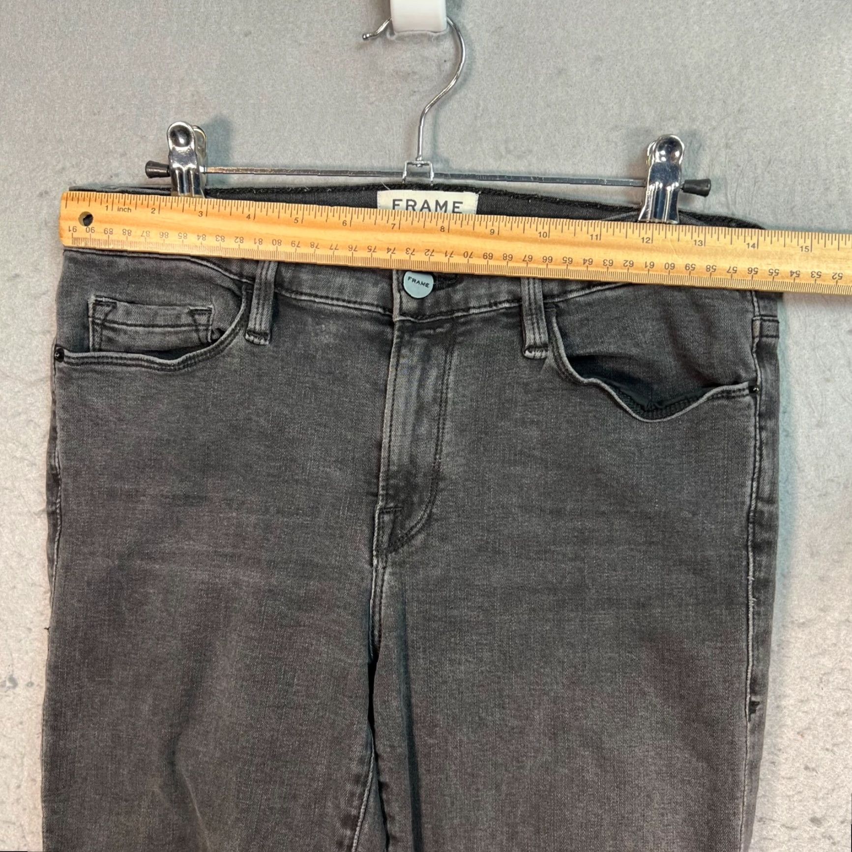 Frame Frame Le Skinny De Jeanne Womens Jeans Distressed Black Denim 30 Slim 5-Pocket Classic Frame Shirt? Size 30" / US 8 / IT 44 - 6 Thumbnail