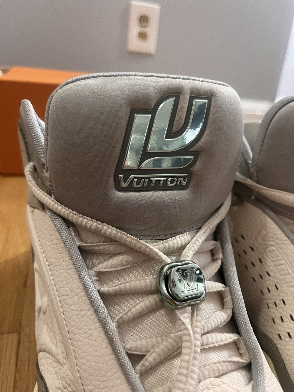 Louis Vuitton Louis Vuitton Trainer 2 Size US 12 / EU 45 - 9 Thumbnail