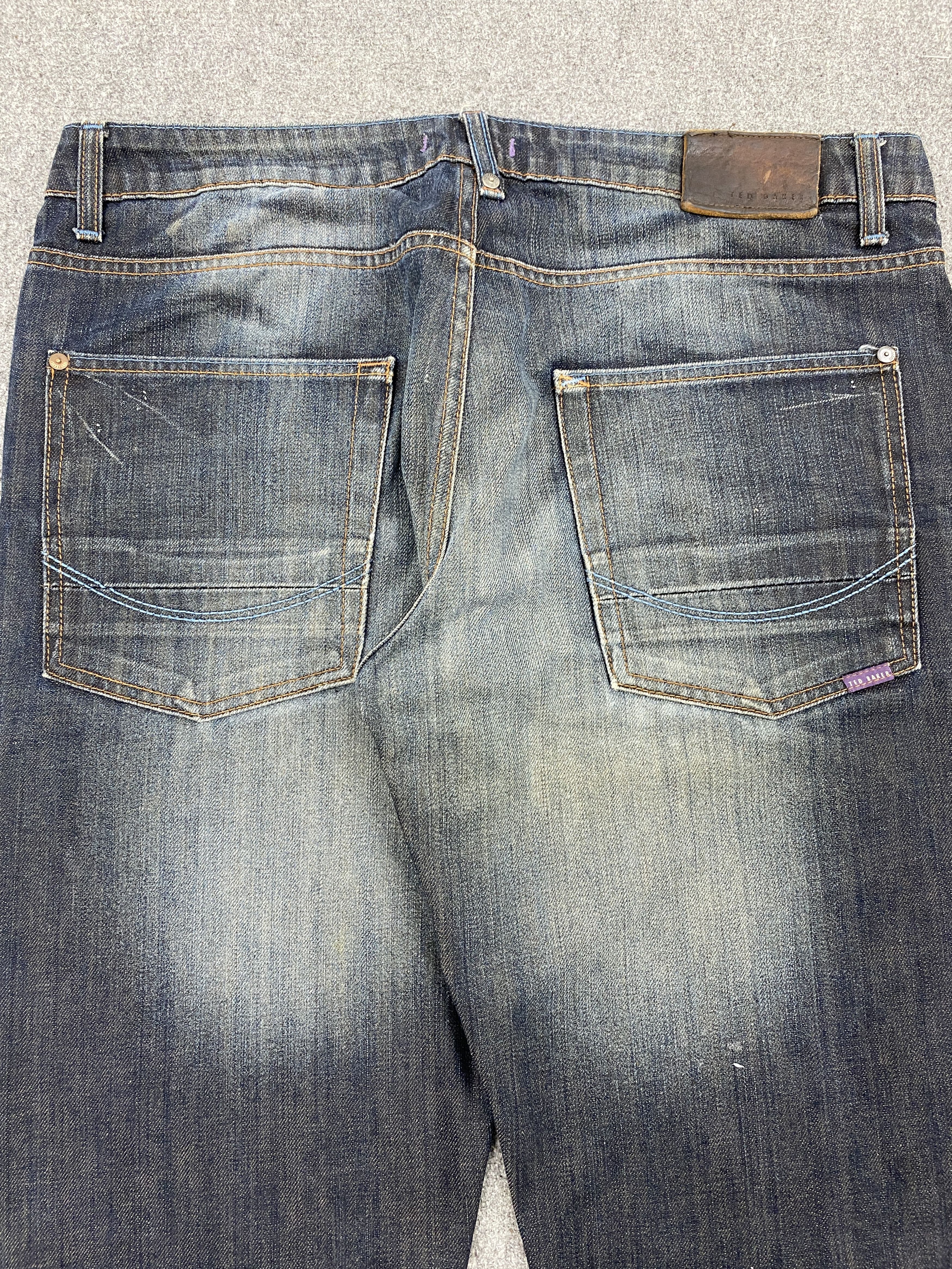 Ted Baker Vintage Ted Baker Faded Blue Jeans S0029 Size US 35 - 4 Thumbnail