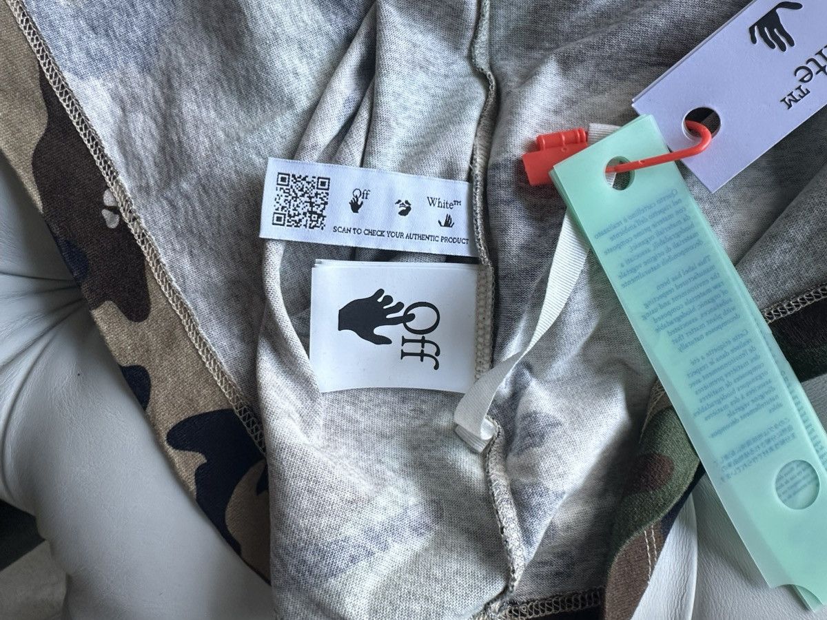 Off-White Off-White Camo S/S Over Tee – Camouflage Logo Print T-Shirt Size US L / EU 52-54 / 3 - 4 Thumbnail