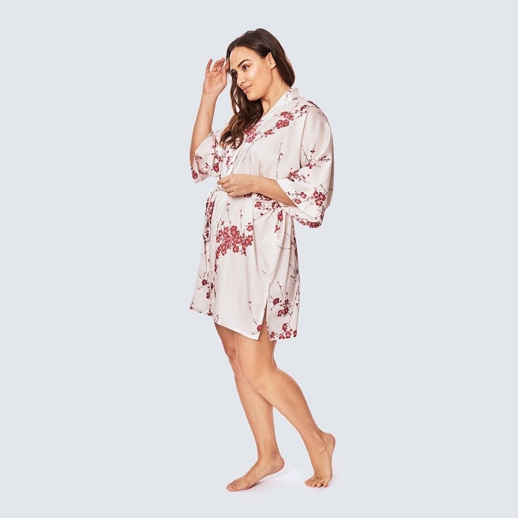 Other NWT Cherry Blossom & Crane Short Kimono Robe (Plus Size) Size ONE SIZE - 2 Thumbnail