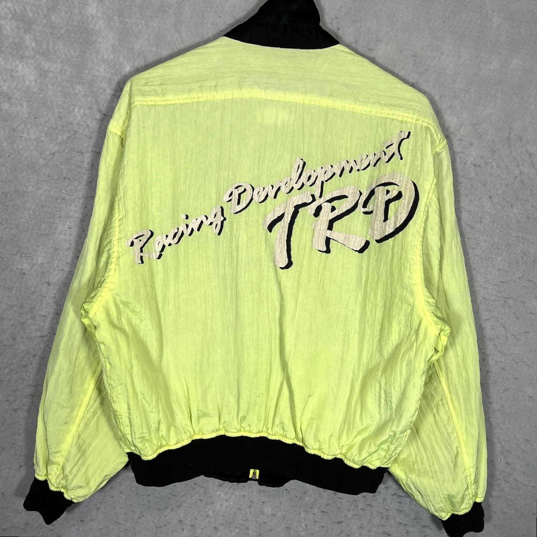Vintage VINTAGE Toyota Motorsports Racing Developments TRD Reversible Bomber Jacket Shirt Size US M / EU 48-50 / 2 - 2 Thumbnail