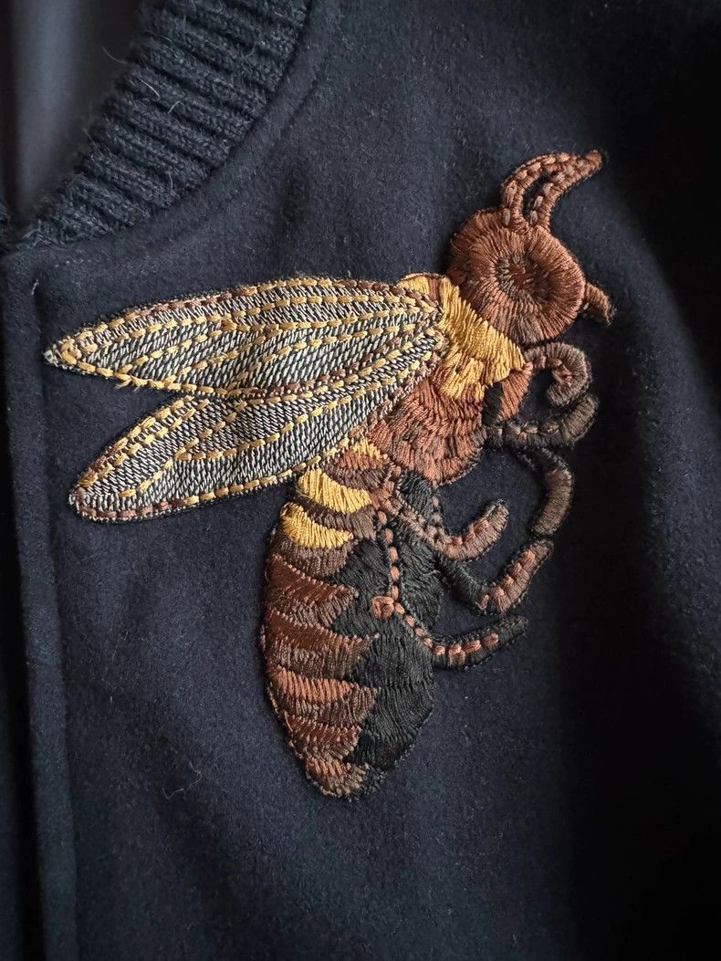 Gucci GucciBee embroidery jacket 2503-Nextarrow Size US M / EU 48-50 / 2 - 2 Thumbnail