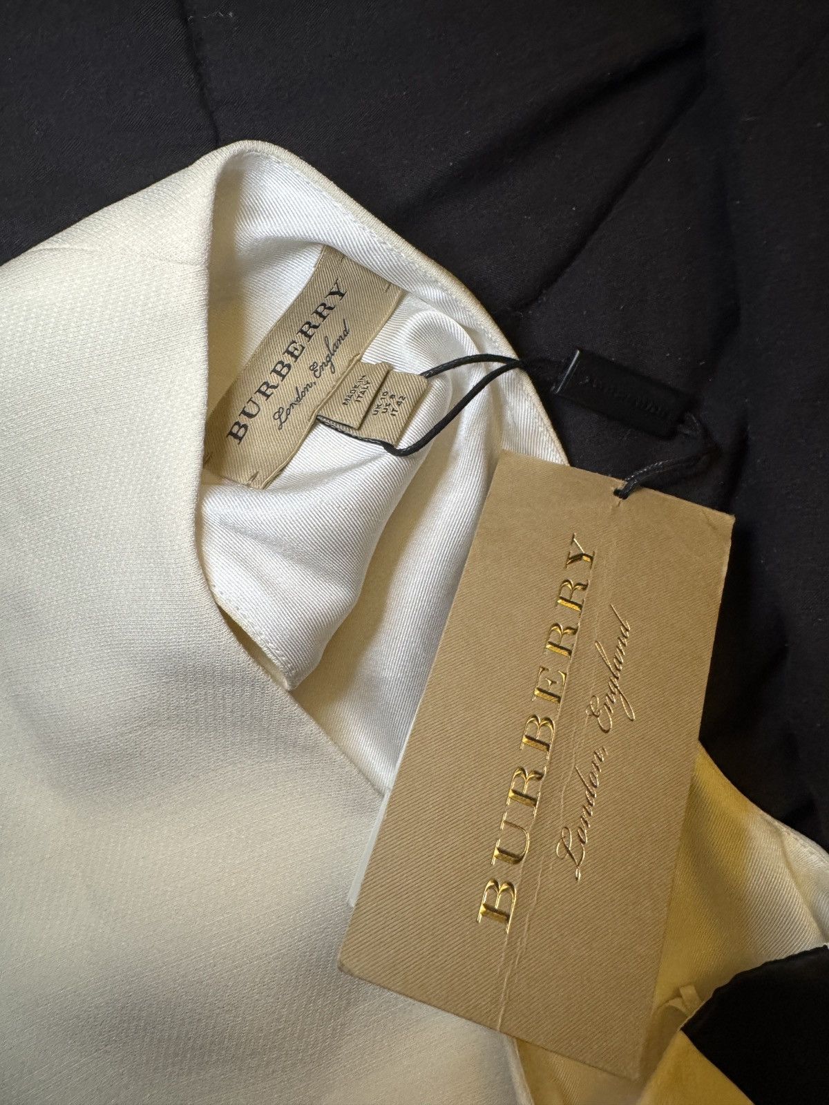 Burberry Burberry Ladies Satin Stripe Wool Silk Sleeveless Top Size M / US 6-8 / IT 42-44 - 4 Thumbnail