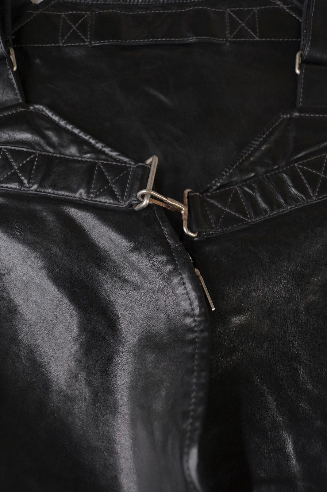 Carol Christian Poell Carol Christian Poell Leather Drip Vestbag AM/2373R Size US M / EU 48-50 / 2 - 10 Thumbnail