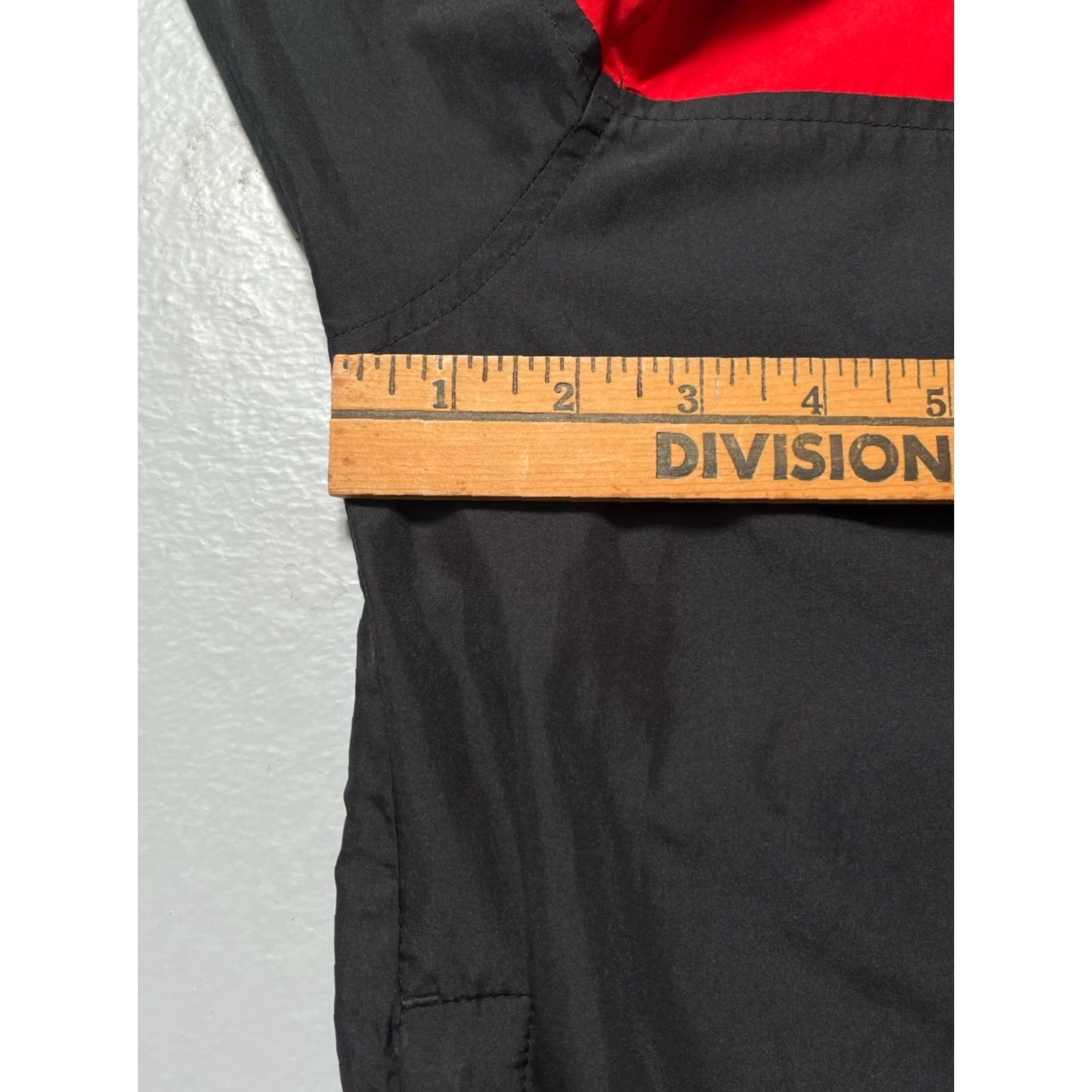Nike VINTAGE Nike ACG Jacket unisex Adults M Windbreaker 90s Black Zip Pullover Anorak Outdoor Hiking Camp Sports Leisure Gorp Mens Womens Size US M / EU 48-50 / 2 - 4 Thumbnail